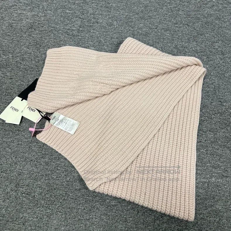 Fendi Fendi size 25*190cm Lady's wool scarf, pink Size ONE SIZE - 5 Thumbnail