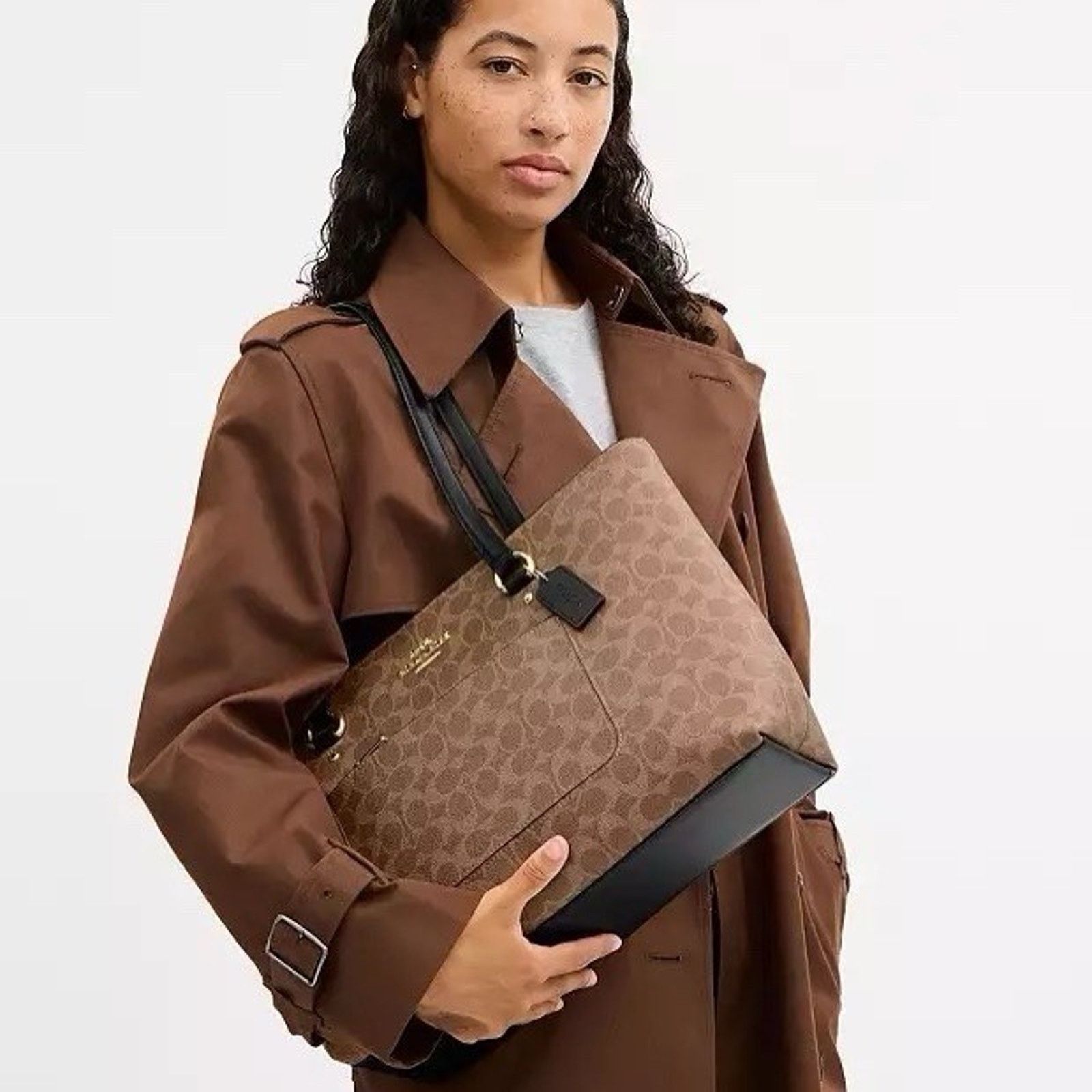 Coach NWT bundle COACH Tote Bag CCD69 & CW854 Zip Wristlet Size ONE SIZE - 8 Thumbnail