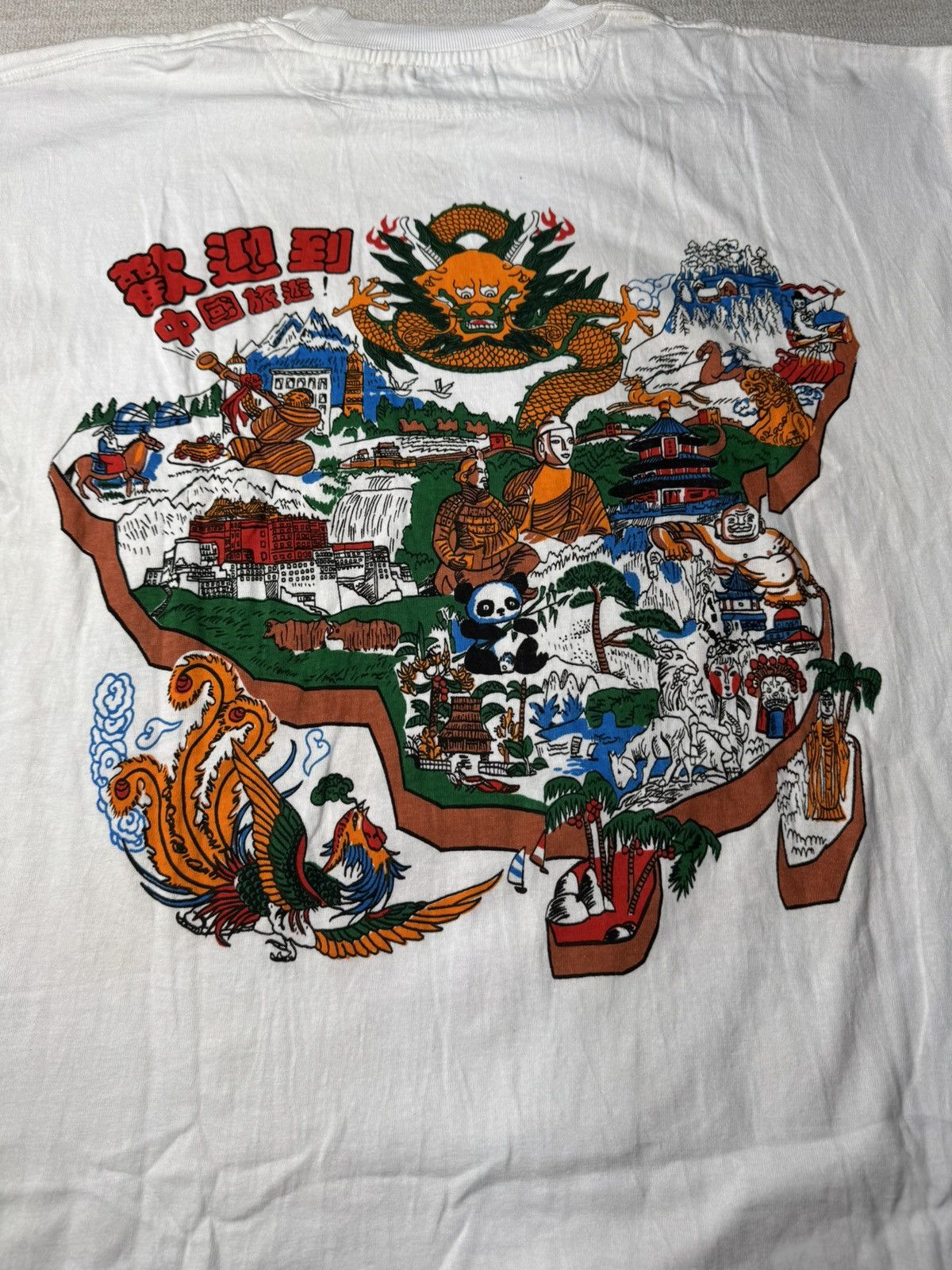 Vintage 2000s dragon tee Size US XXL / EU 58 / 5 - 5 Thumbnail