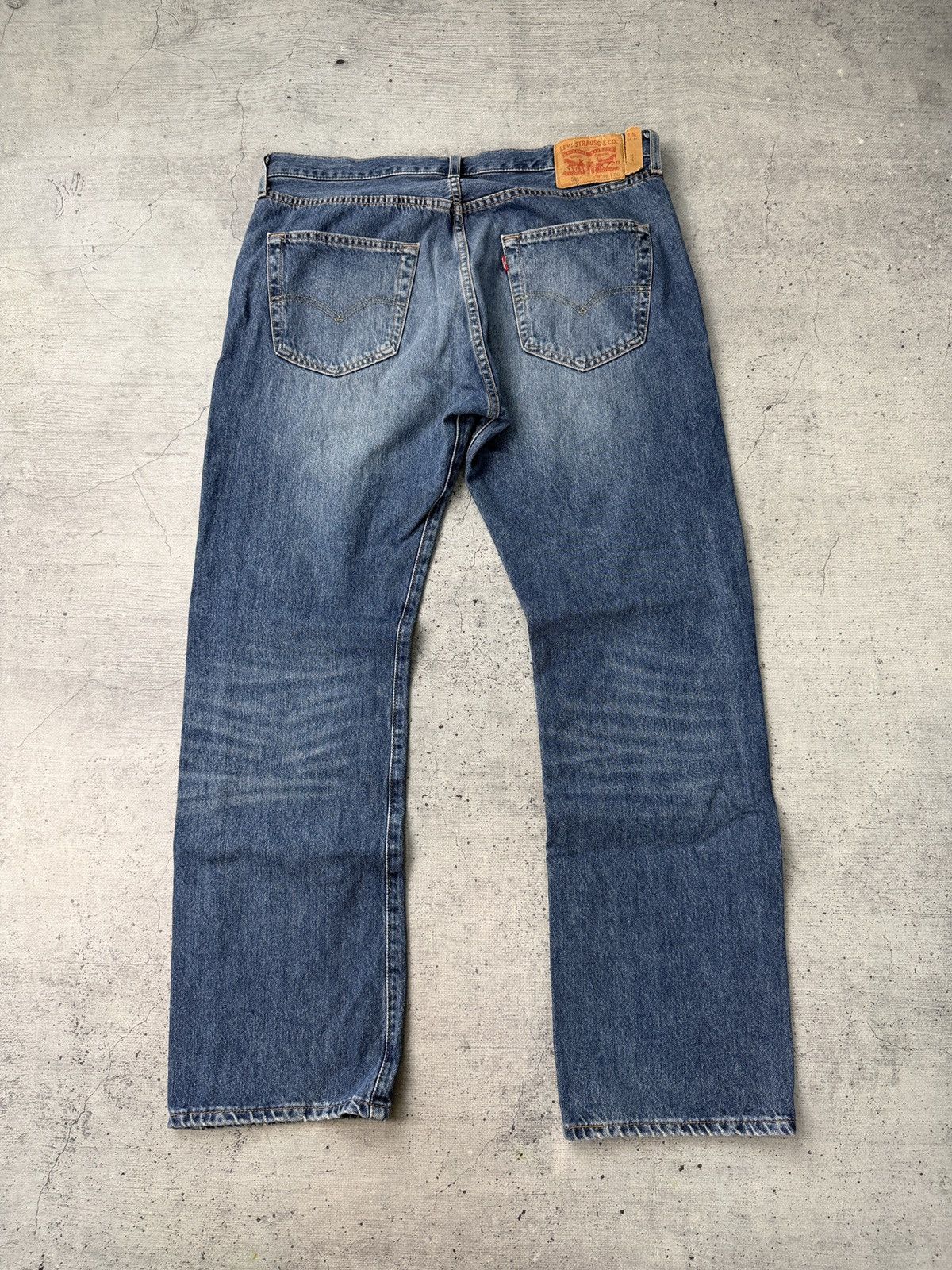Levi's 90s Levi’s 501 Light Wash Cut Hem Jeans 34x30 Size US 34 / EU 50 - 1 Thumbnail
