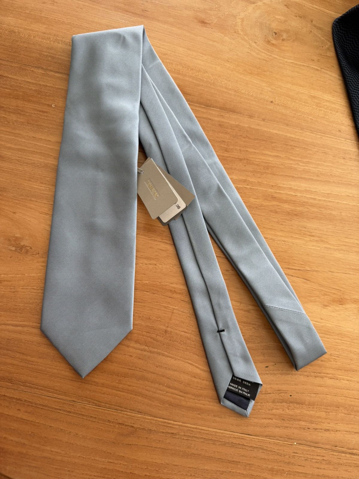 Tom Ford Tom Ford 100% Silk Tie Size ONE SIZE - 1 Thumbnail