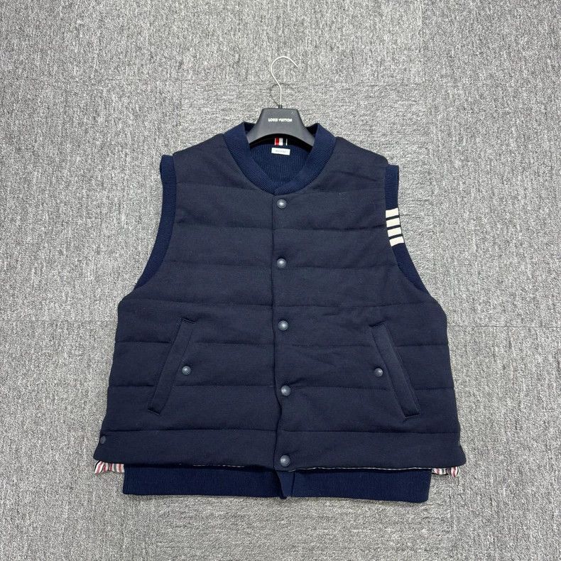 Thom Browne Thom Browne size4 Double-sided vests Size US XL / EU 56 / 4 - 1 Thumbnail