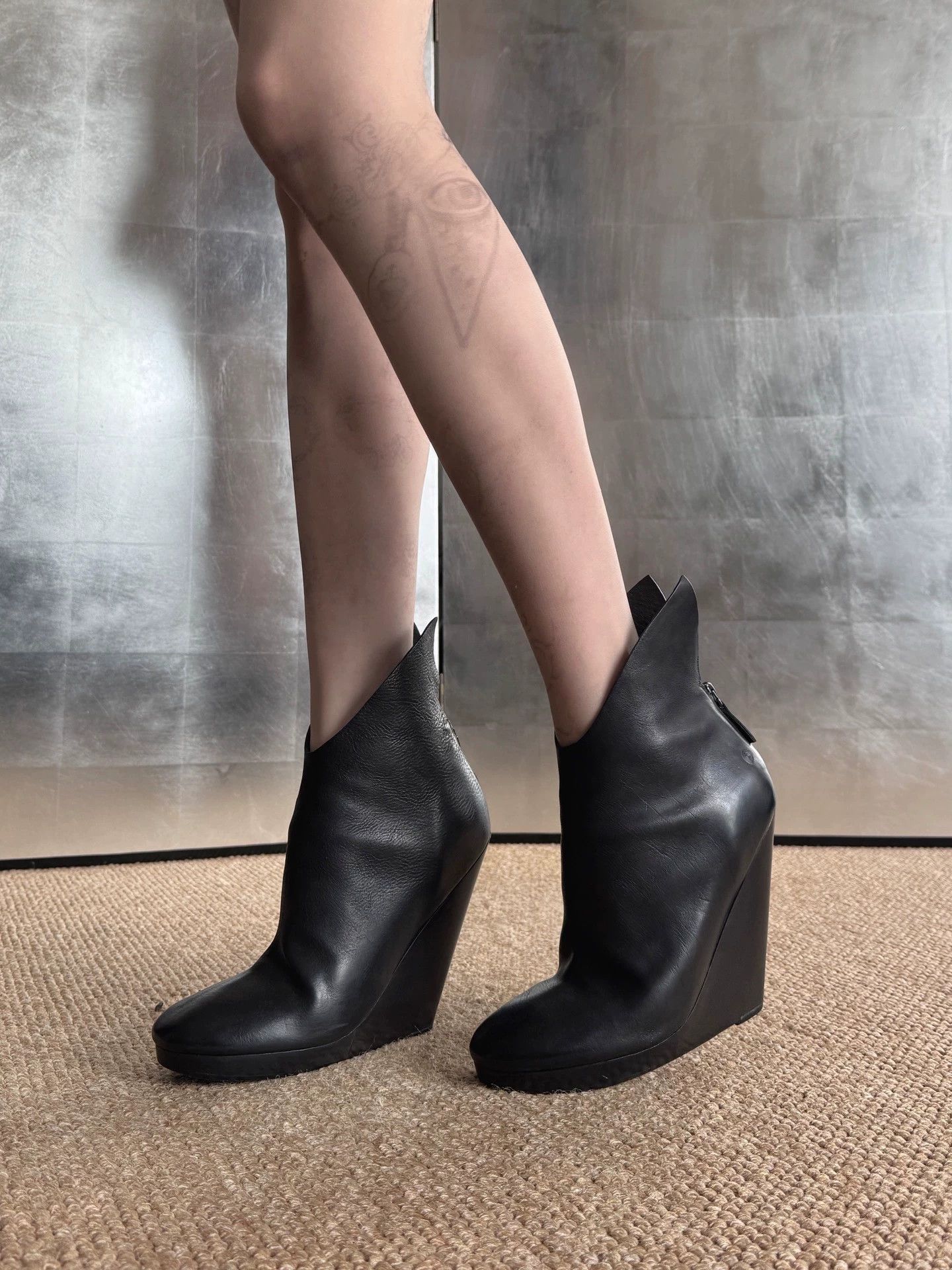 Other Vintage Italian Leather Asymmetric 13cm Block Heel Boots 39 Size US 8.5 / IT 38.5 - 4 Thumbnail