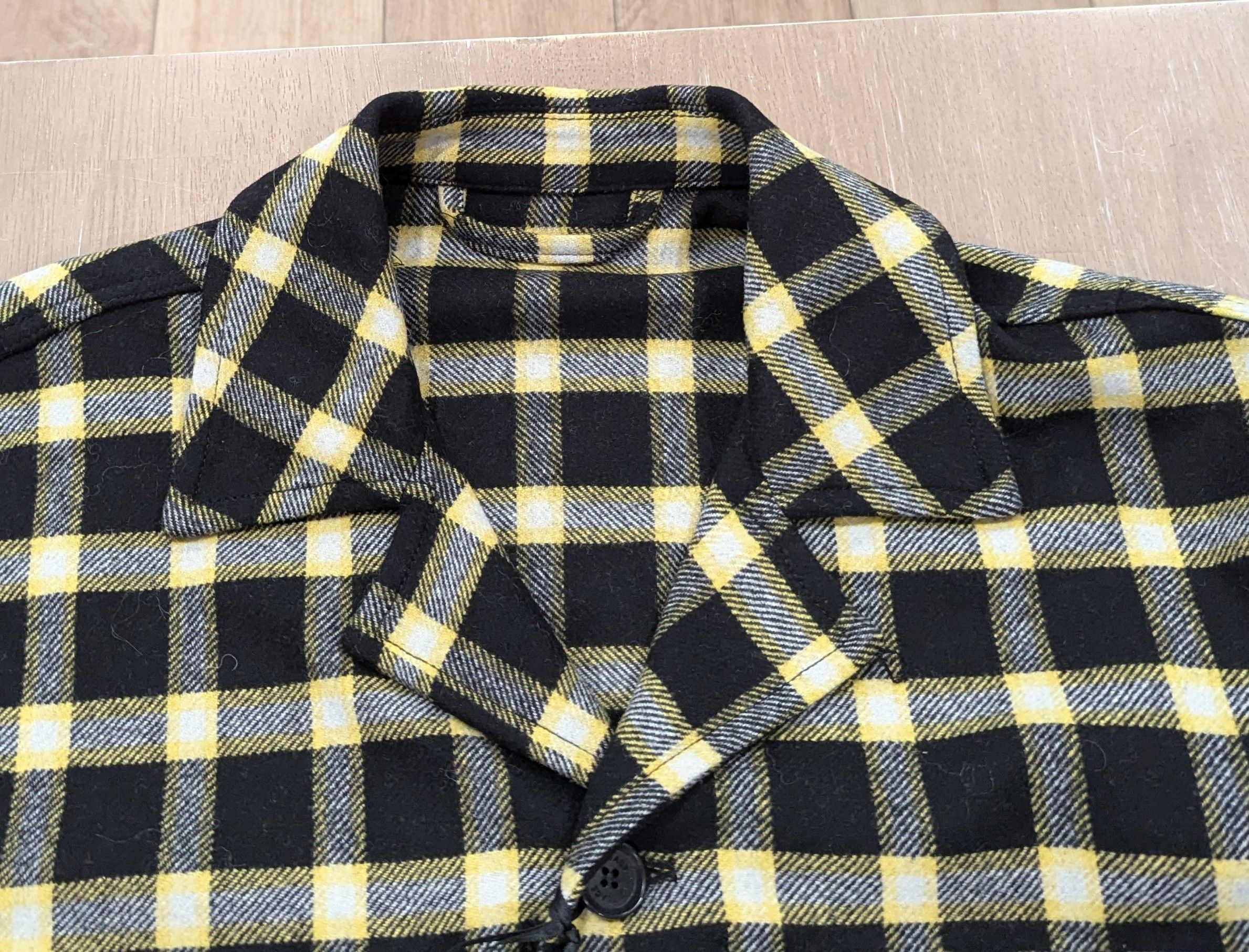 Versace VERSACE Tartan Plaid Flannel Shirt Jacket Black/Gold 48 Size US M / EU 48-50 / 2 - 2 Thumbnail