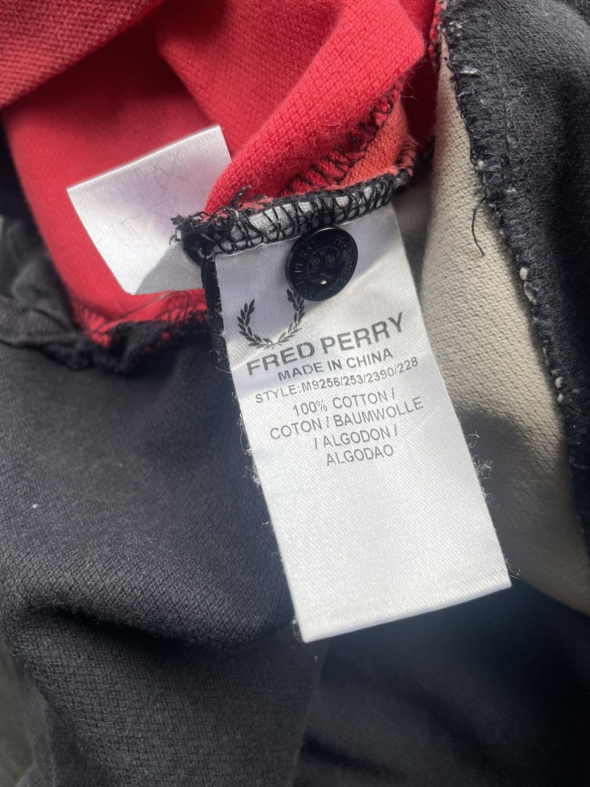Fred Perry Fred Perry Diamond Design Size US S / EU 44-46 / 1 - 11 Thumbnail