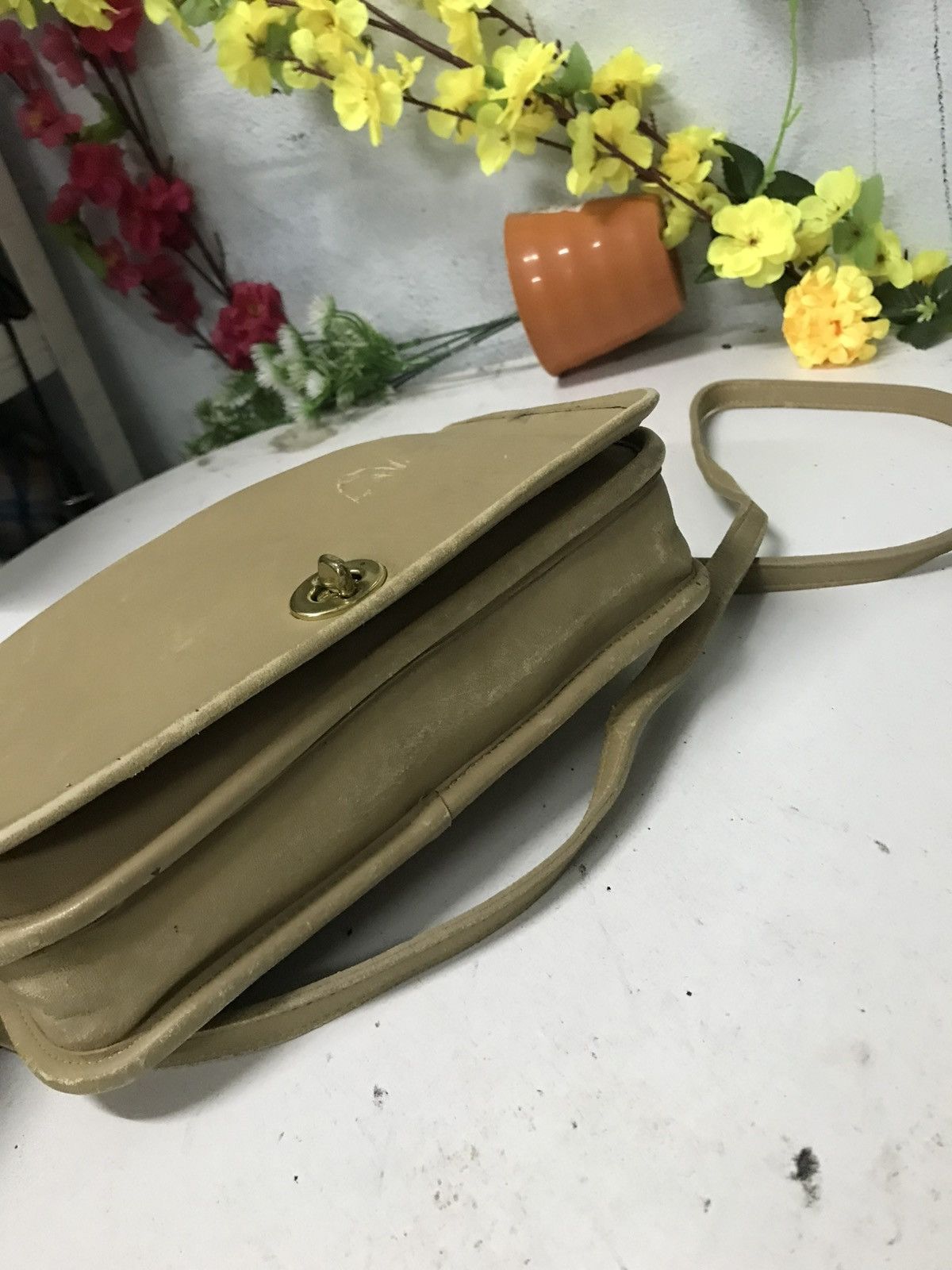 Coach Vintage Leather Coach Shoulder Size ONE SIZE - 5 Thumbnail