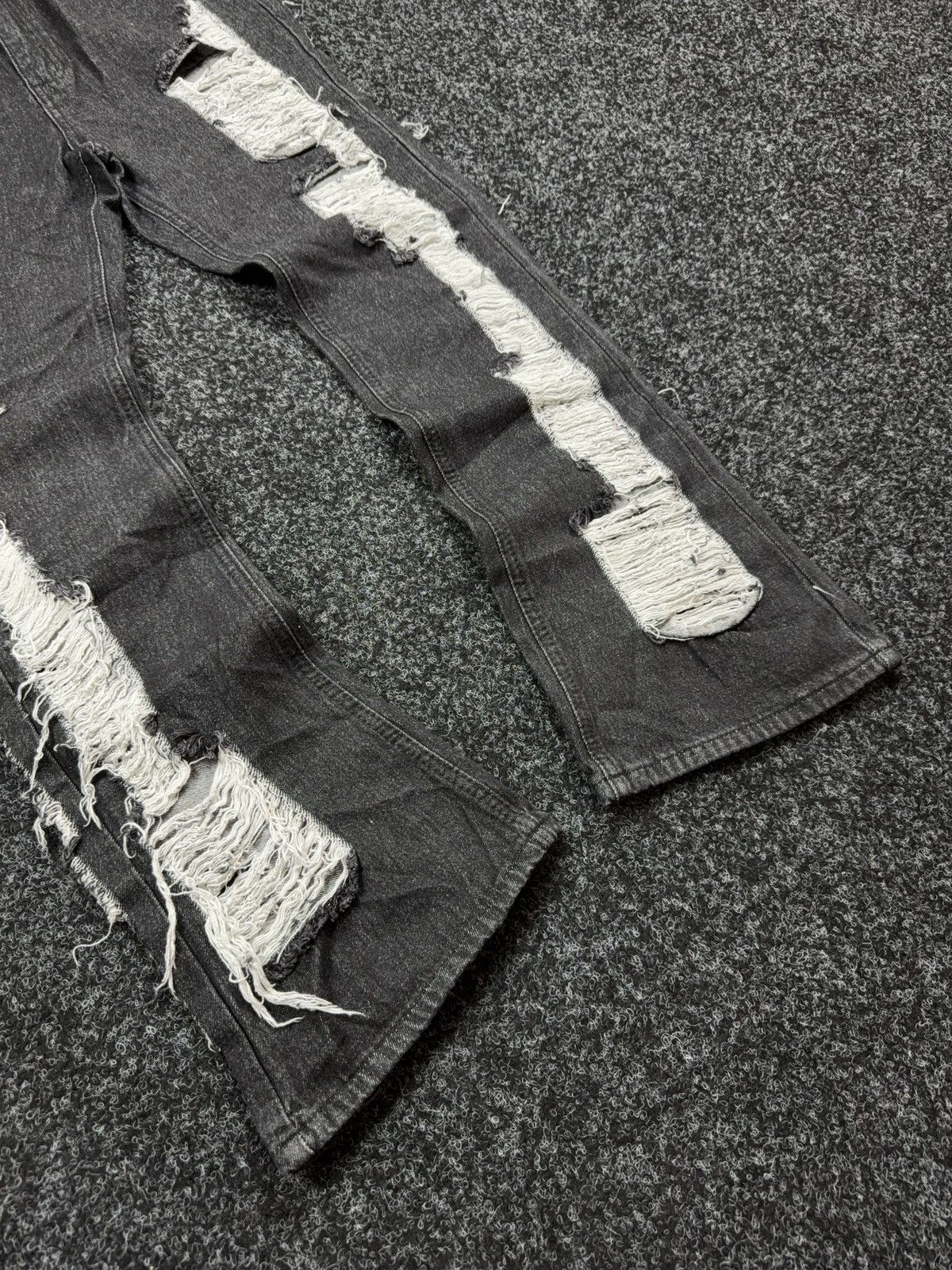 If Six Was Nine Japanese 00s LGB Black Distressed Bootcut Flared Denim Jeans Size 28" / US 6 / IT 42 - 4 Thumbnail