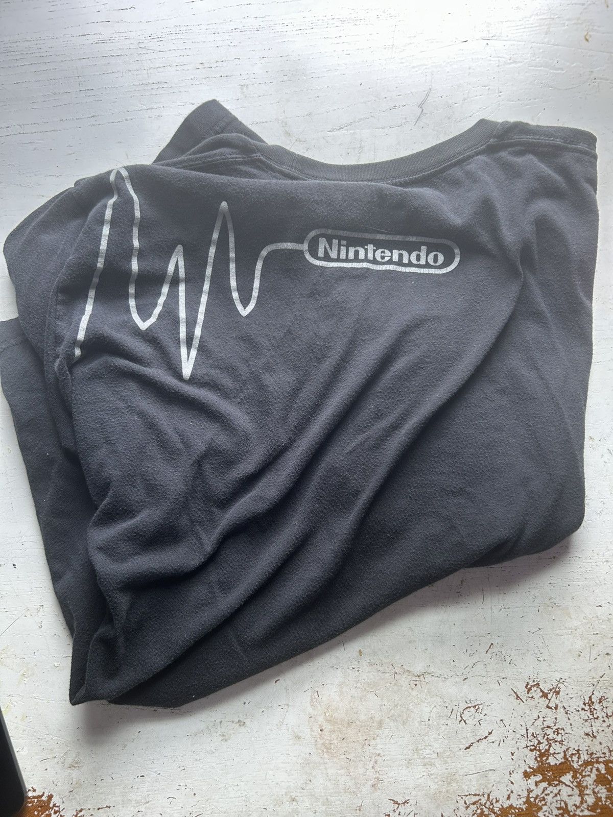 Nintendo Pickachu Nintendo Tee Size US L / EU 52-54 / 3 - 4 Thumbnail