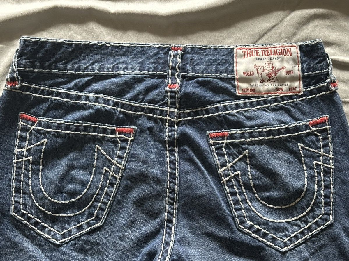 True Religion × Vintage True religion Washed Denim, White & Red Contrast Stitch Size US 34 / EU 50 - 3 Thumbnail