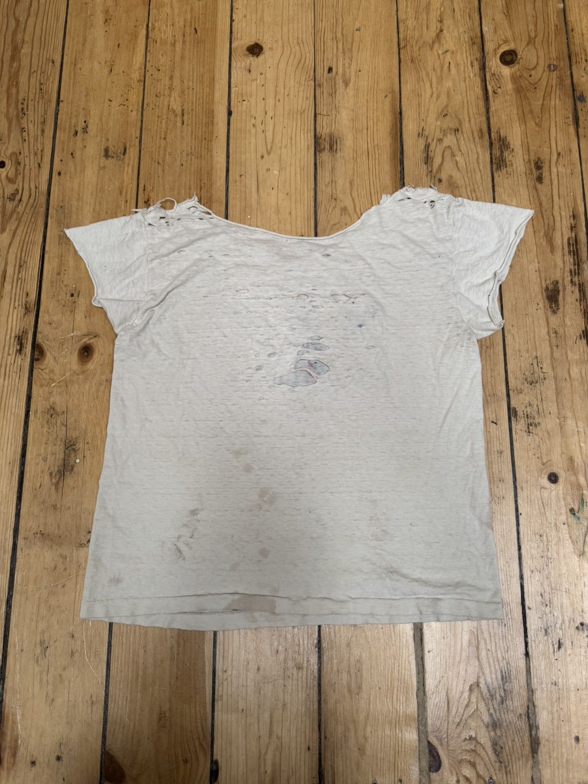 Japanese Brand × Vintage Vintage Thrashed T Shirt Size S / US 4 / IT 40 - 7 Thumbnail