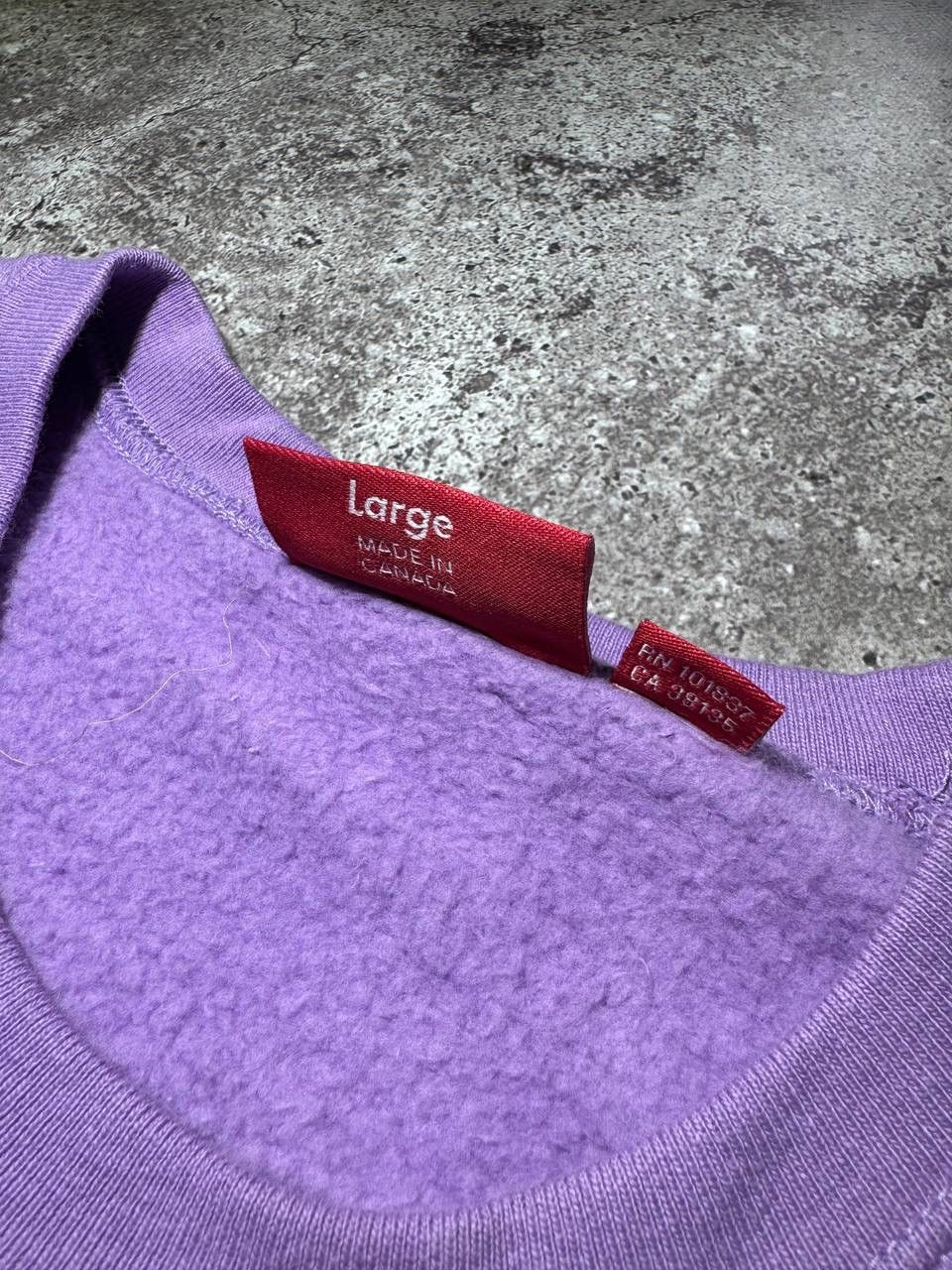Supreme Supreme FW19 Small Box Crewneck Sweatshirt Light Violet Size US L / EU 52-54 / 3 - 6 Thumbnail