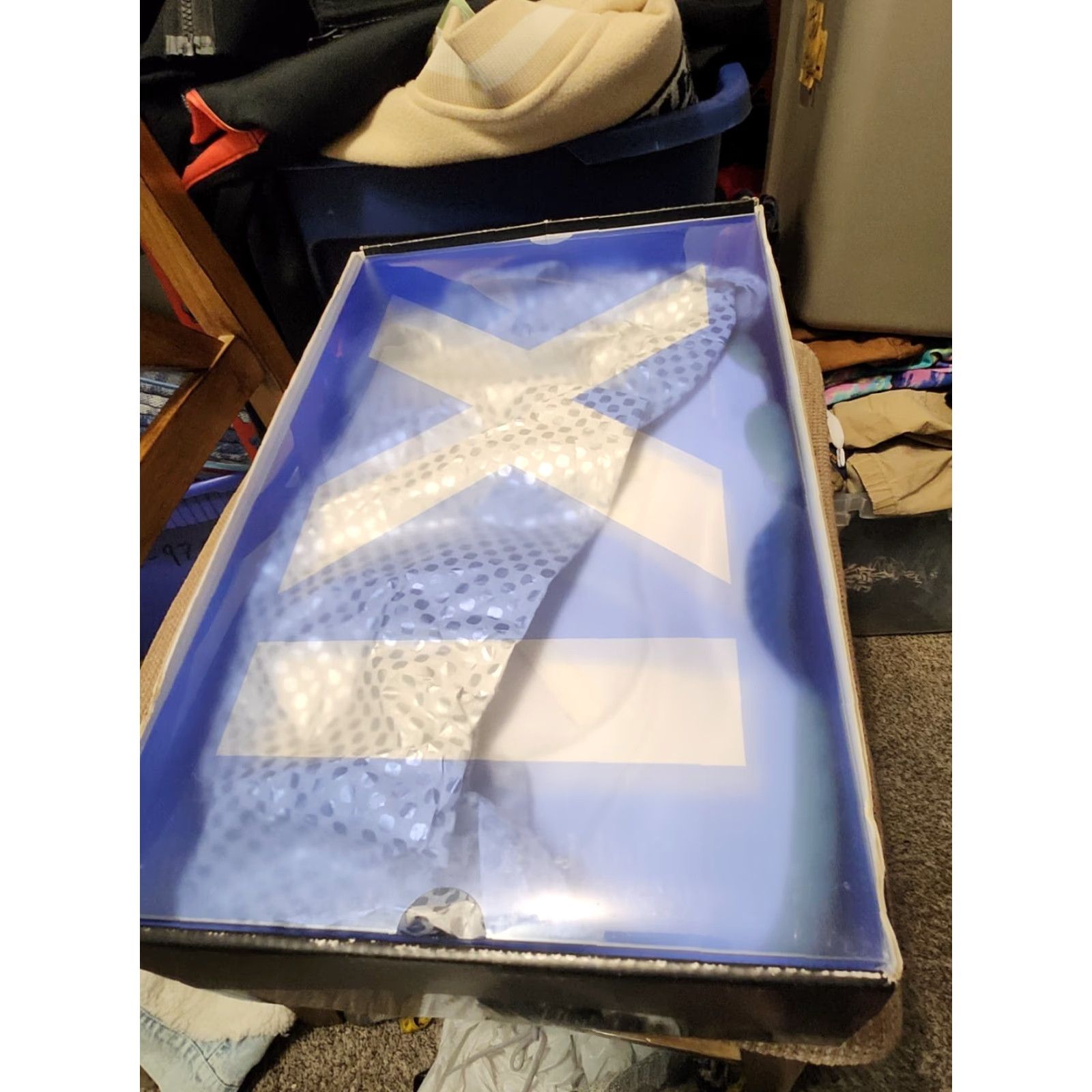 Jordan Brand Jordan Air Jordan 11 Retro High Legend Blue Sneaker Men US 10 White 2014 Athletic High Top 378037-117 Boys? Size US 9 / EU 42 - 6 Thumbnail
