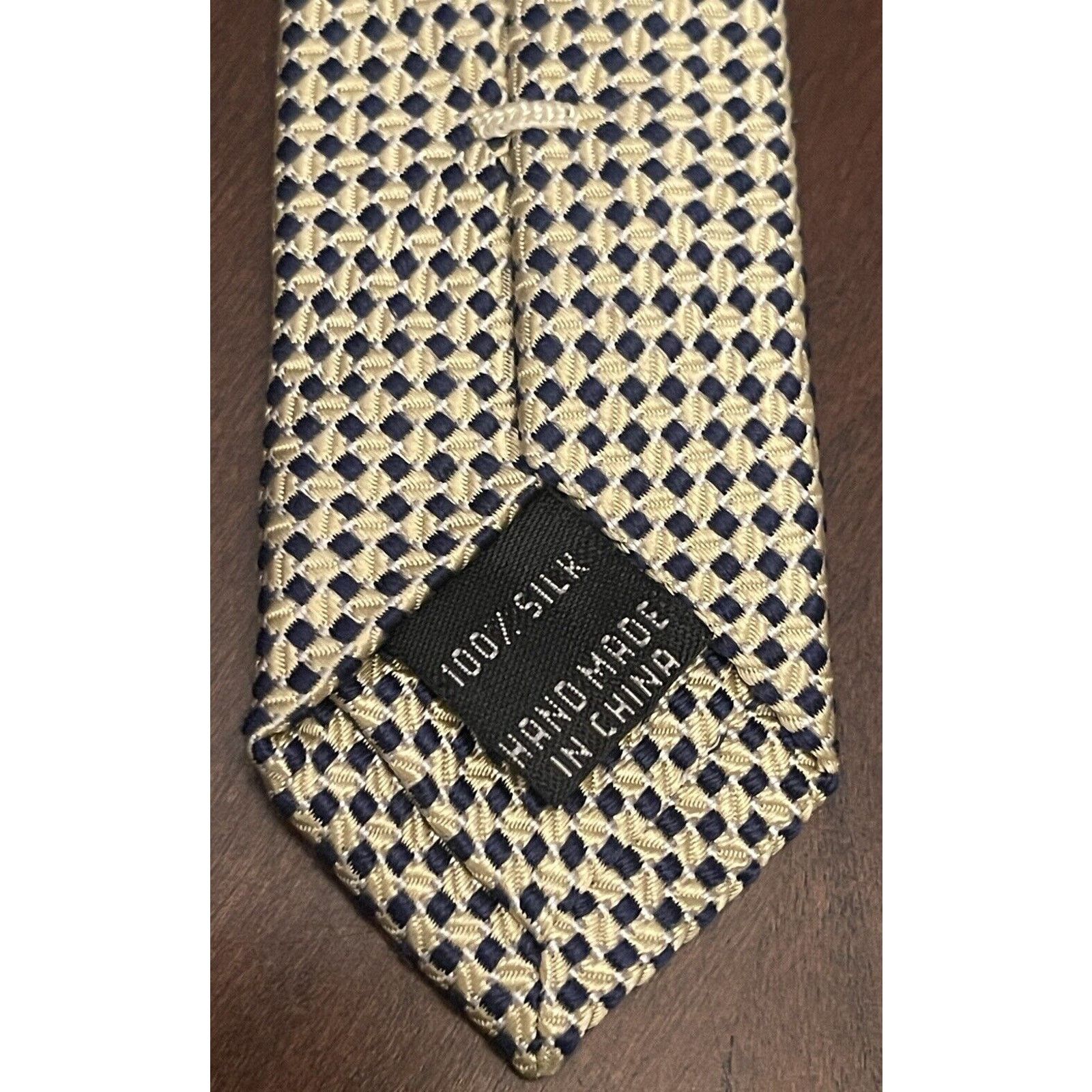 Jos. A. Bank Jos. A. Bank Signature Collection Gold Blue Hand Made Silk Size ONE SIZE - 7 Thumbnail
