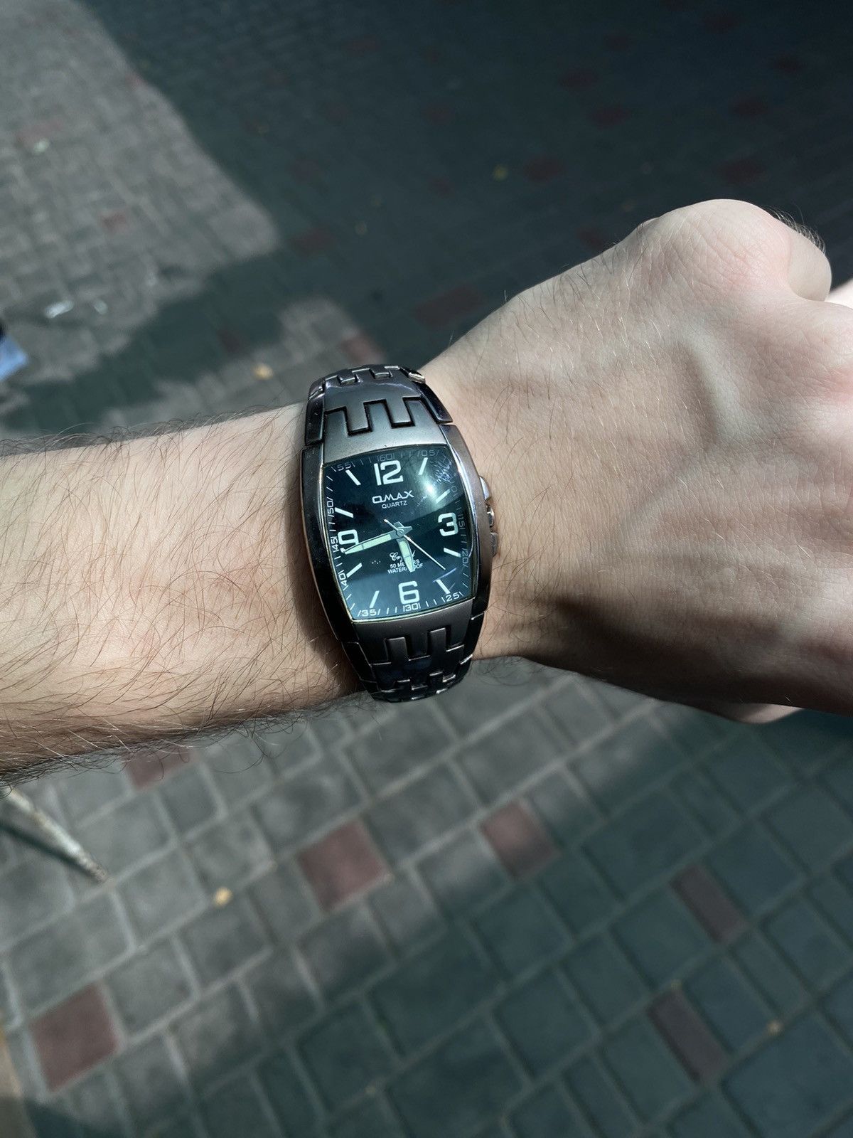 Japanese Brand Retro Men's OMAX Quartz Watch in Great Condition Size ONE SIZE - 3 Thumbnail