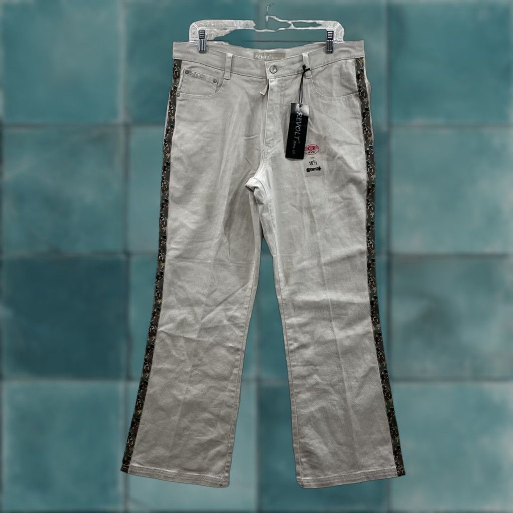 Vintage VINTAGE Revolt Jeans 34 35 Plus Size 16W Camouflage Bootcut Flare Jeans Size 38" / US 16 / IT 52 - 1 Thumbnail