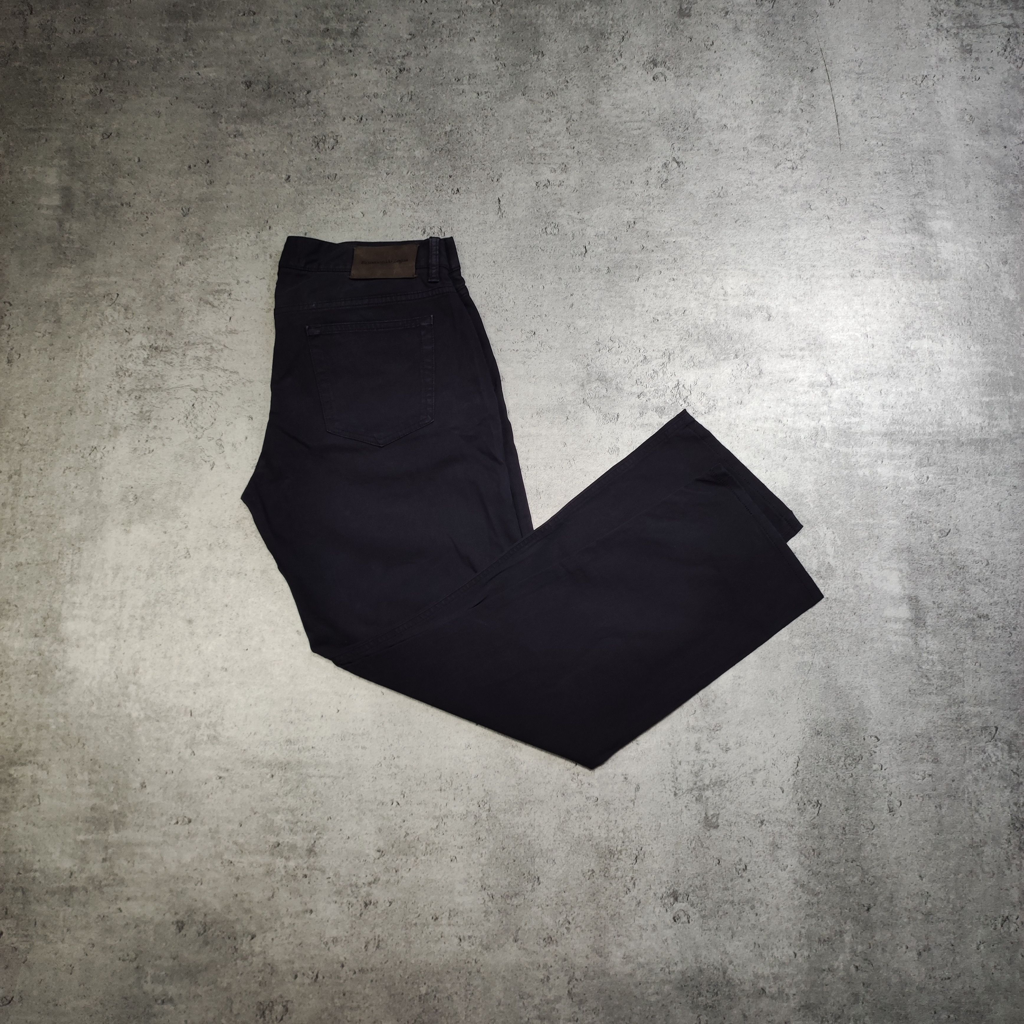 Ermenegildo Zegna RARE Luxury Ermenegildo Zegna Dark Purple Casual Pants Size US 34 / EU 50 - 1 Thumbnail