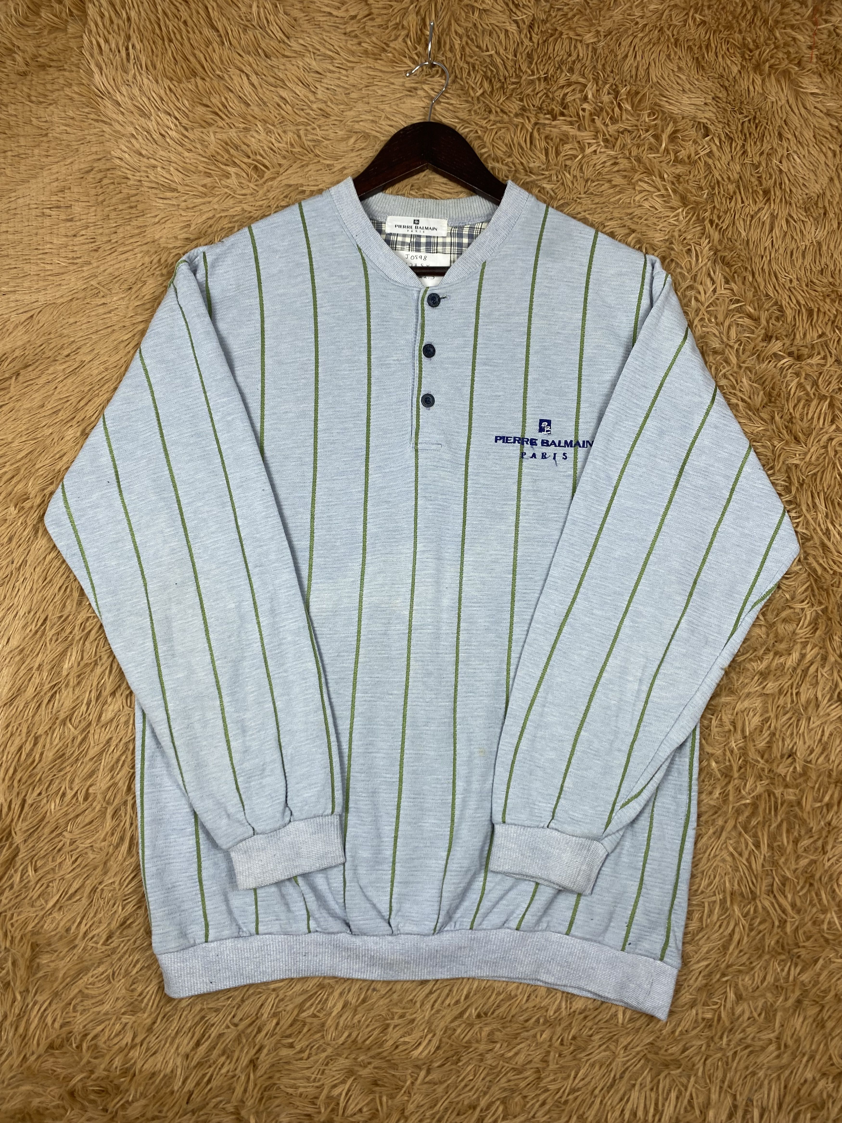 Pierre Balmain Vintage Pierre Balmain Half Button Sweatshirts DJ0598 Size US S / EU 44-46 / 1 - 4 Thumbnail
