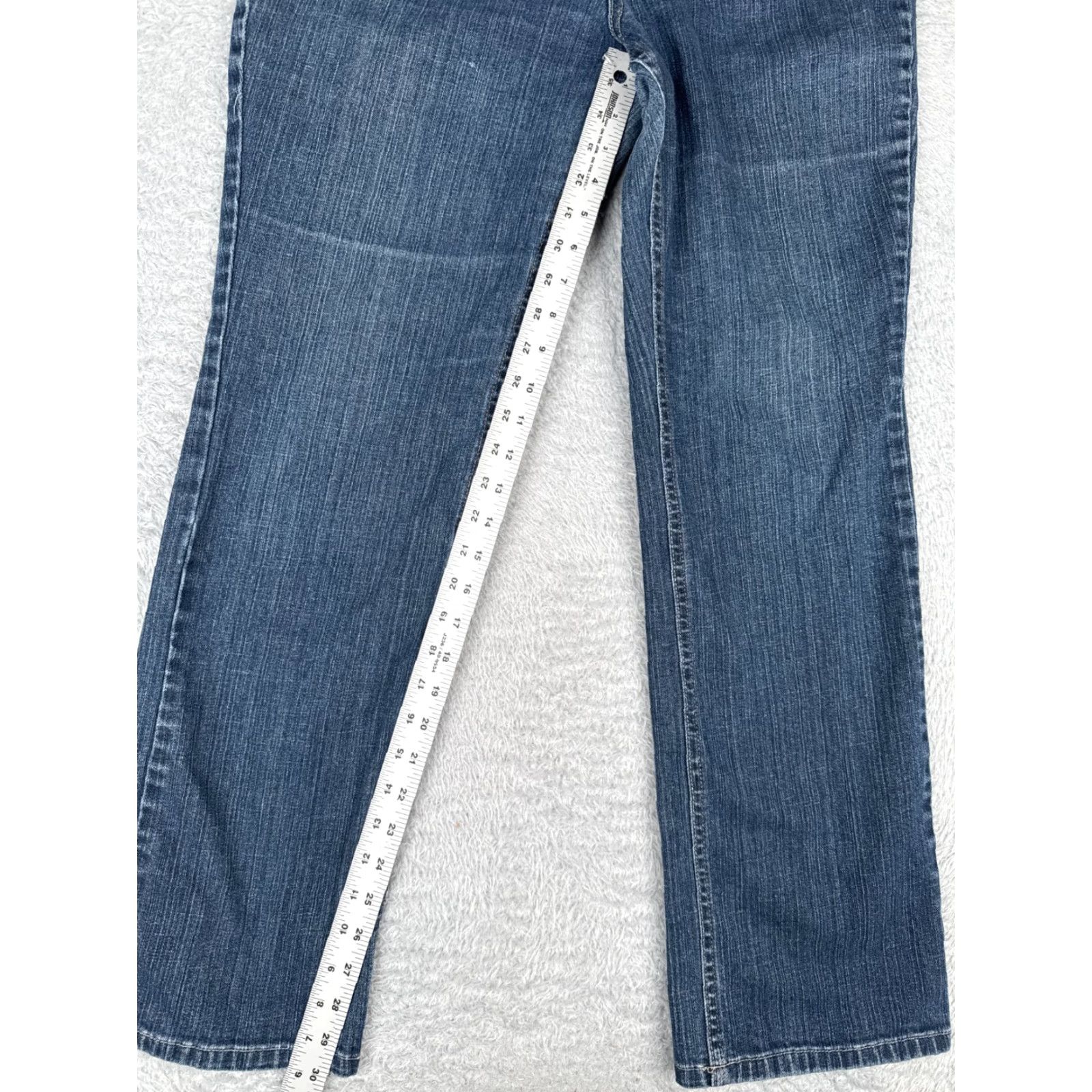 Faded Glory VINTAGE Faded Glory Women's Jeans Straight Fit 12 Blue Denim Cotton Stretch 32x30 Size 34" / US 12 / IT 48 - 7 Thumbnail