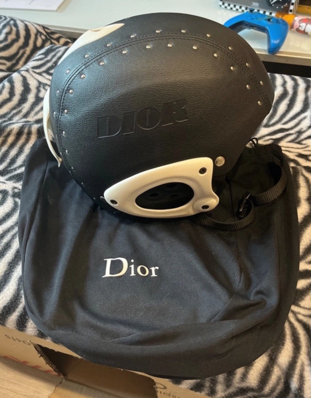 Dior × John Galliano A/W 2004 ARCHIVE SKI LEATHER HELMET Size ONE SIZE - 8 Thumbnail