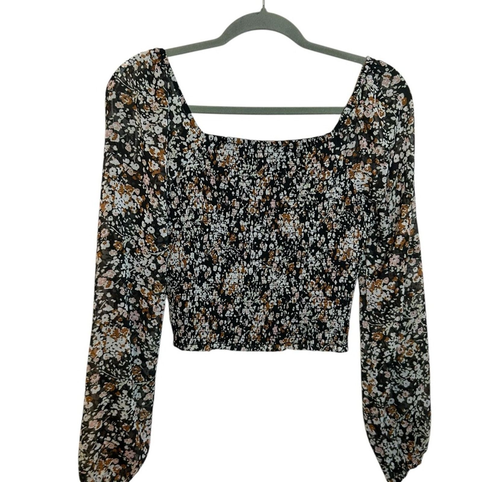 Other Lulus Mood Setter Dizty Floral Ruched Balloon Sleeve Top Size S / US 4 / IT 40 - 2 Thumbnail