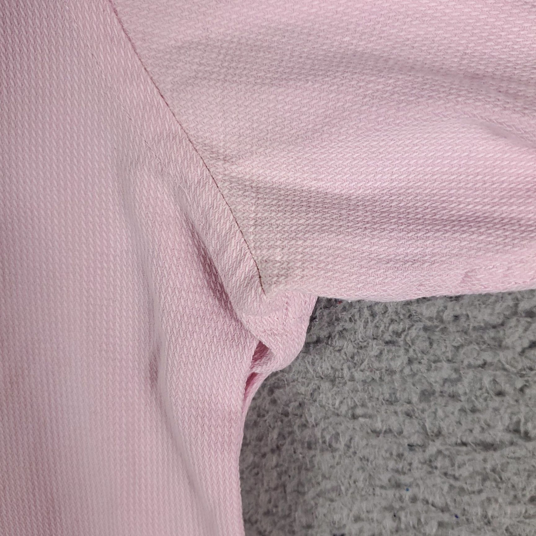 Ted Baker VINTAGE Ted Baker Shirt Mens 16 Pink Endurance Dress Long Sleeve Button Up Collared Geometric 100% Cotton Mens Regular Pink 90s? (Note: remove guess) Size 42R - 4 Thumbnail
