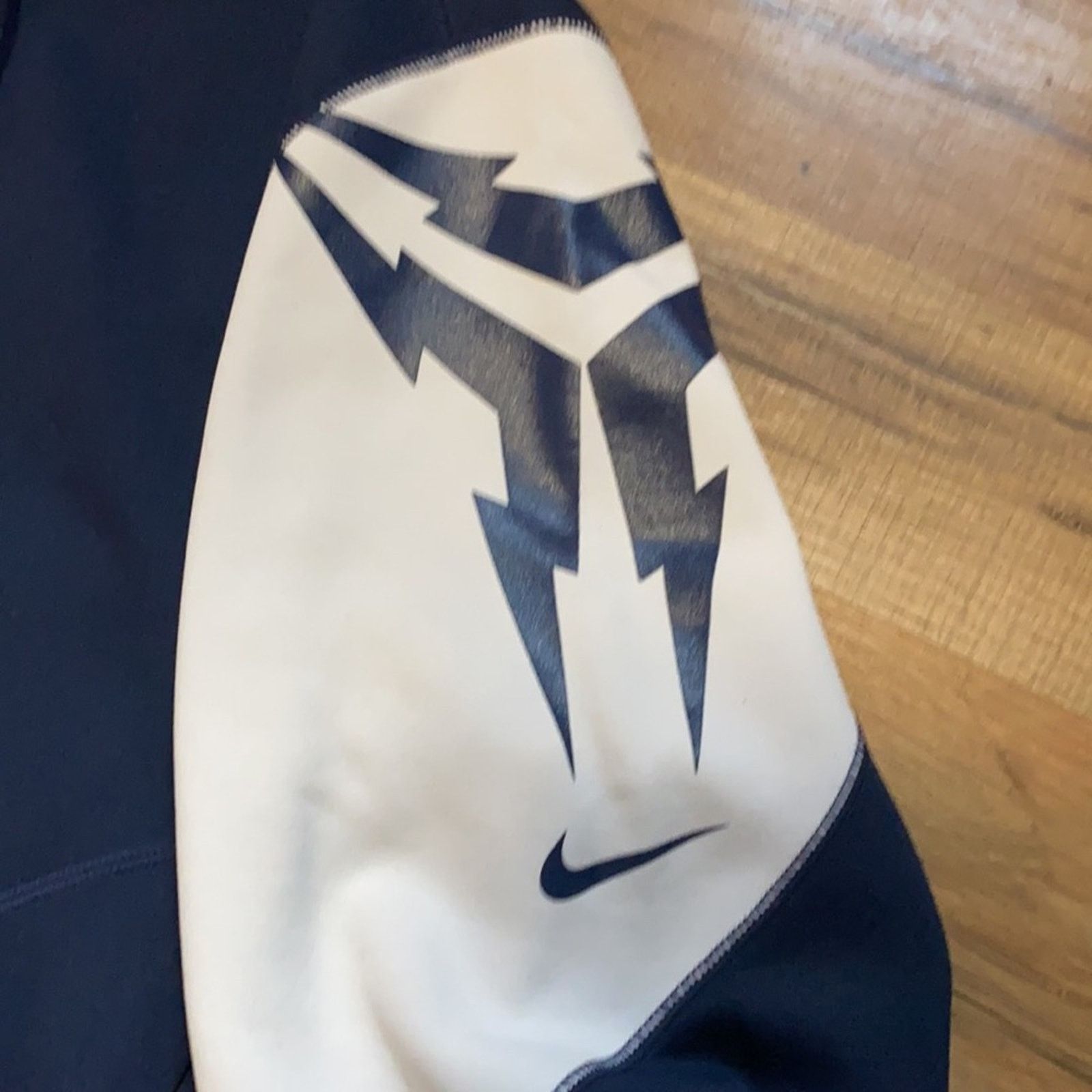 Nike Y2K Kobe Nike fit hoodie Size US L / EU 52-54 / 3 - 3 Thumbnail
