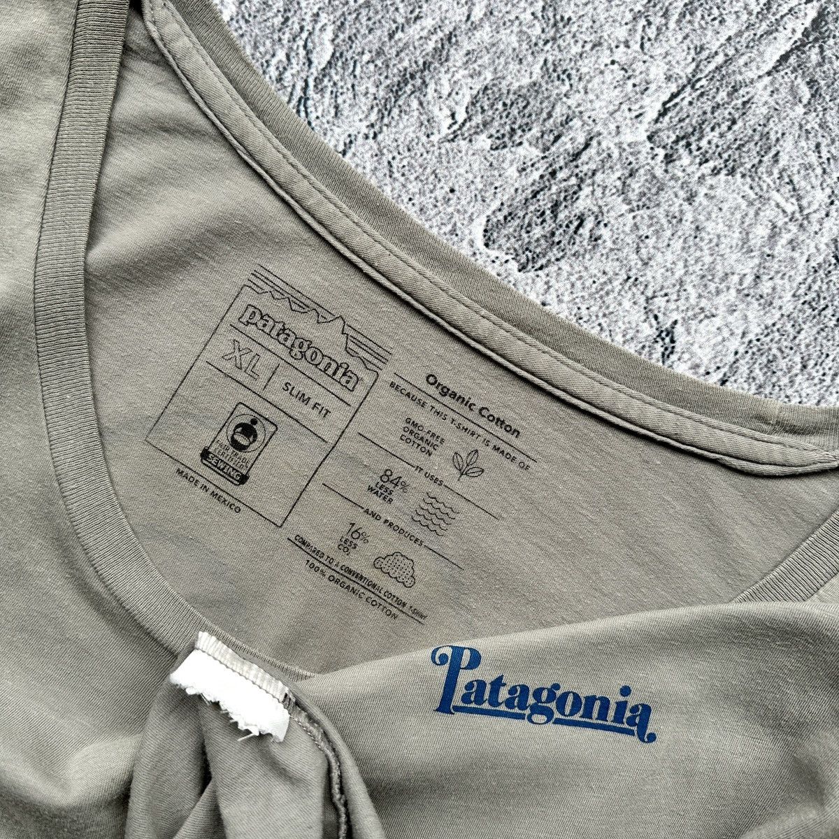 Patagonia Women’s Patagonia T-Shirts Big Logo Gray Size: XL Size XL / US 12-14 / IT 48-50 - 4 Thumbnail