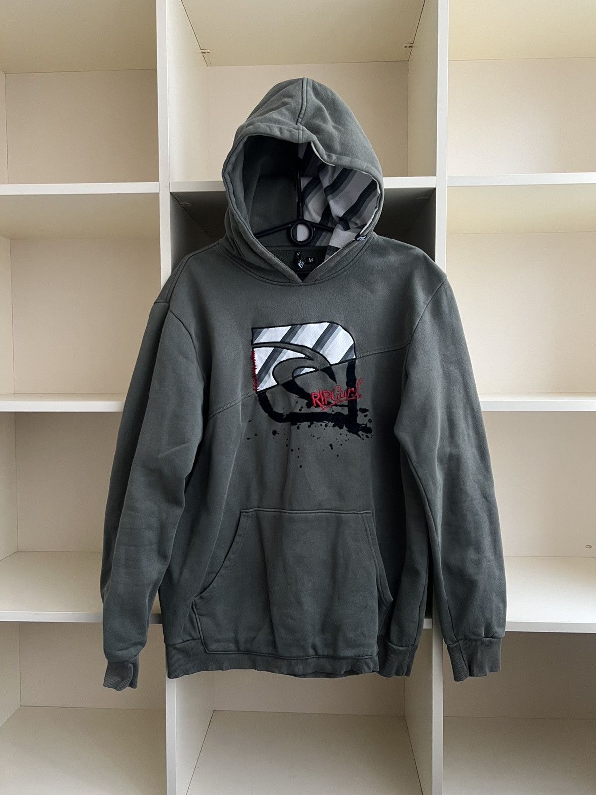 Rip Curl Vintage Rip Curl Surf Hoodie Size M Size US M / EU 48-50 / 2 - 1 Thumbnail