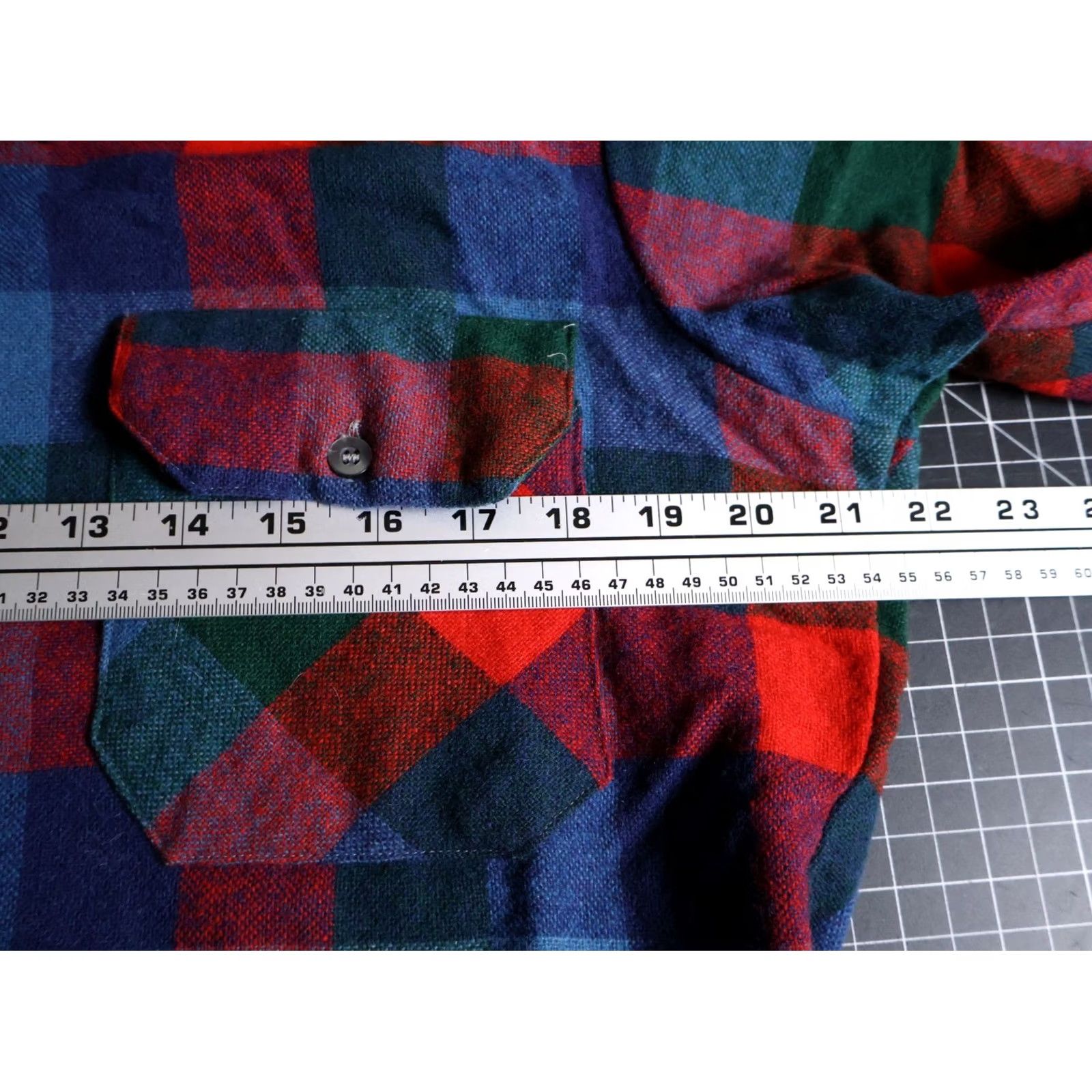Vintage VINTAGE Sir Guy Wool Flannel Shirt Plaid Check 80s 90s Grunge Mens Medium Red Blue Collared Button-Up Long Sleeve Casual Workwear USA Made Size US M / EU 48-50 / 2 - 5 Thumbnail
