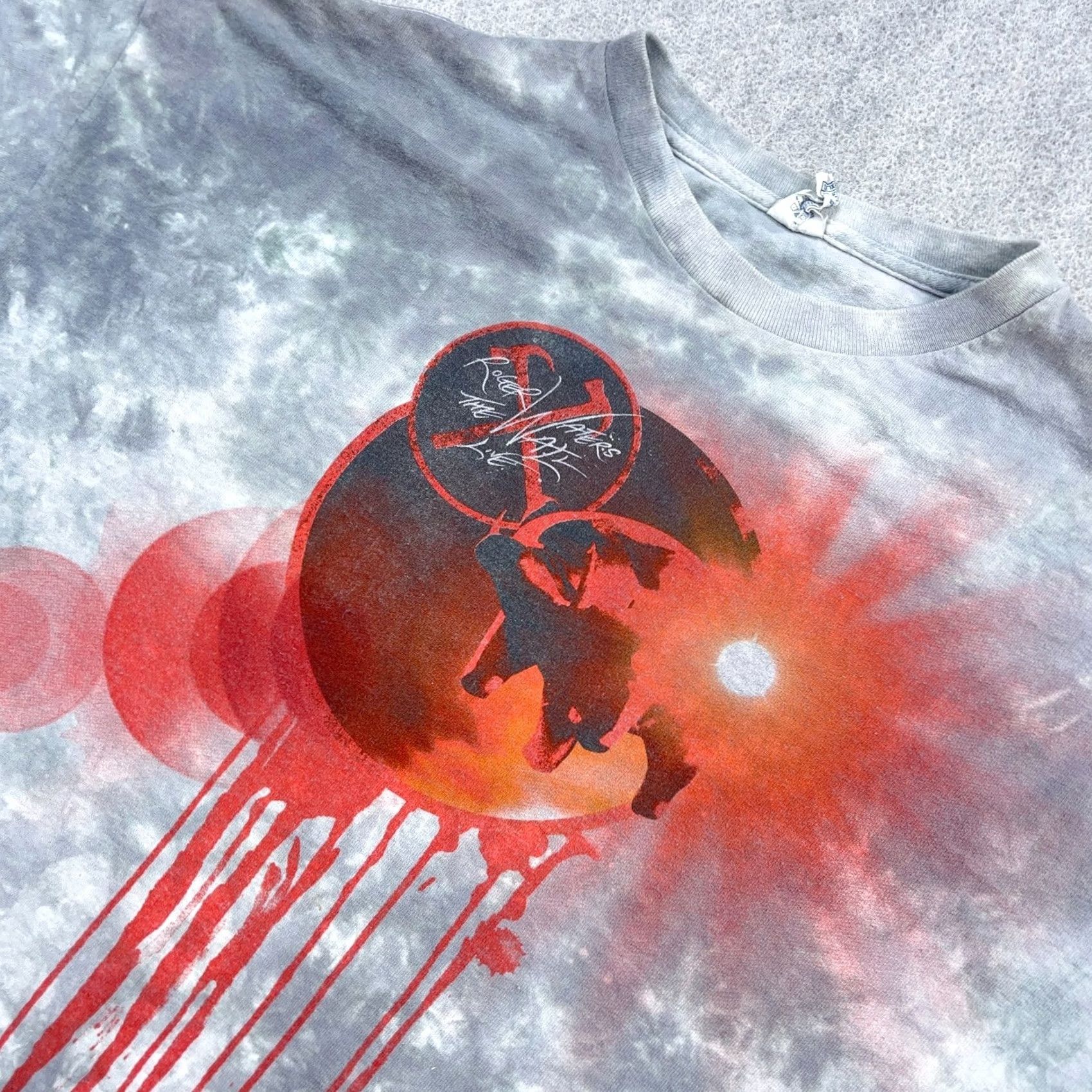 Delta VINTAGE Roger Waters Shirt Men XXL 2XL Gray The Wall Tour Band Tee Tie Dye Y2K Size US XXL / EU 58 / 5 - 6 Thumbnail
