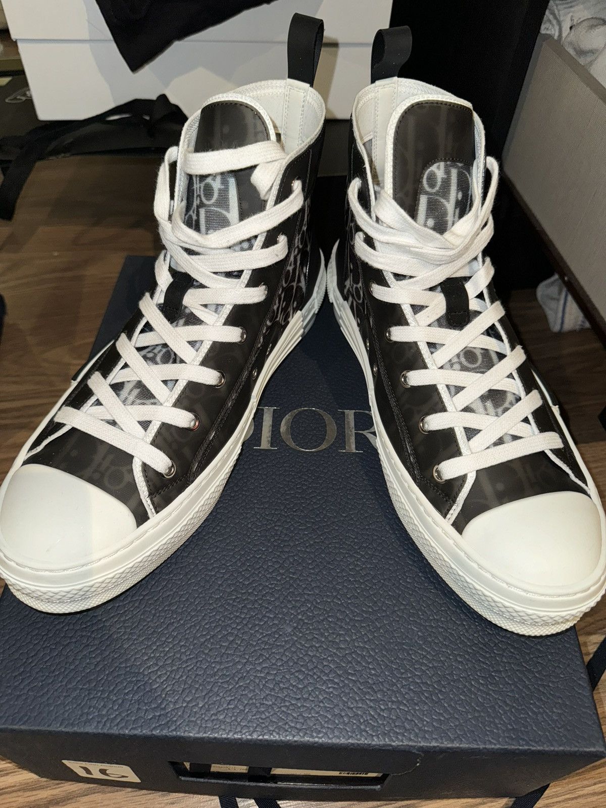 Dior Dior B23 High Top Black and White Oblique Canvas Size US 10 / EU 43 - 3 Thumbnail
