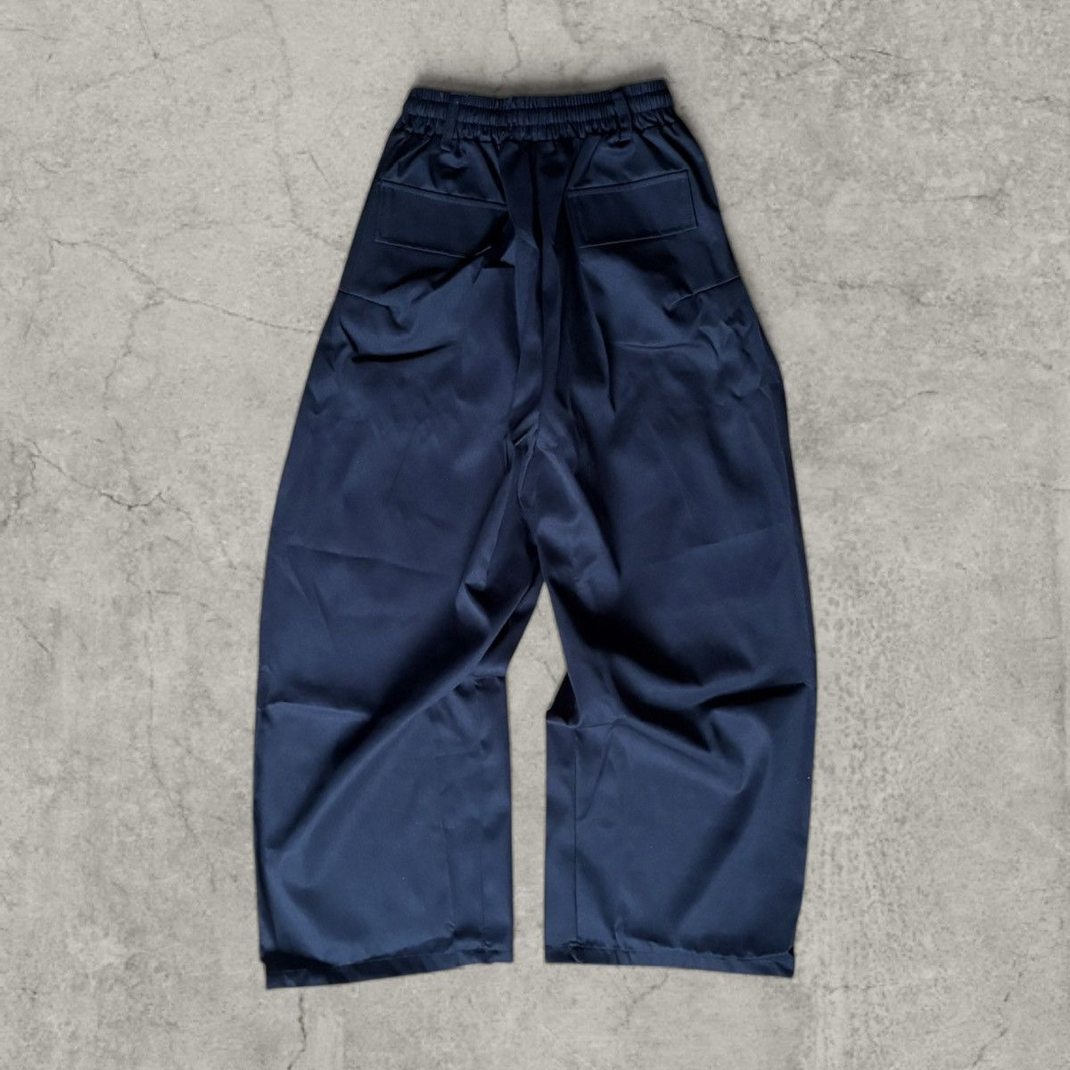Japanese Brand Wide leg Japanese style trousers in black. Size S/M Size US 32 / EU 48 - 4 Thumbnail