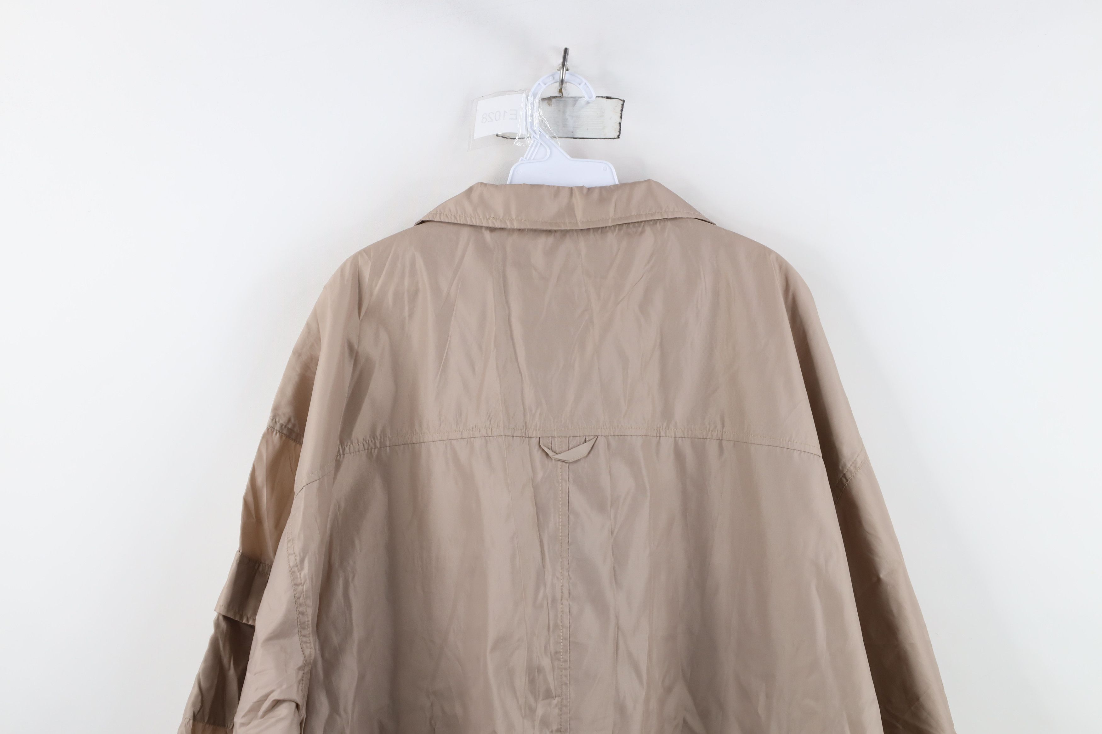 Vintage Deadstock Vintage 90s Y2K Streetwear Windbreaker Jacket Size US XXL / EU 58 / 5 - 13 Thumbnail