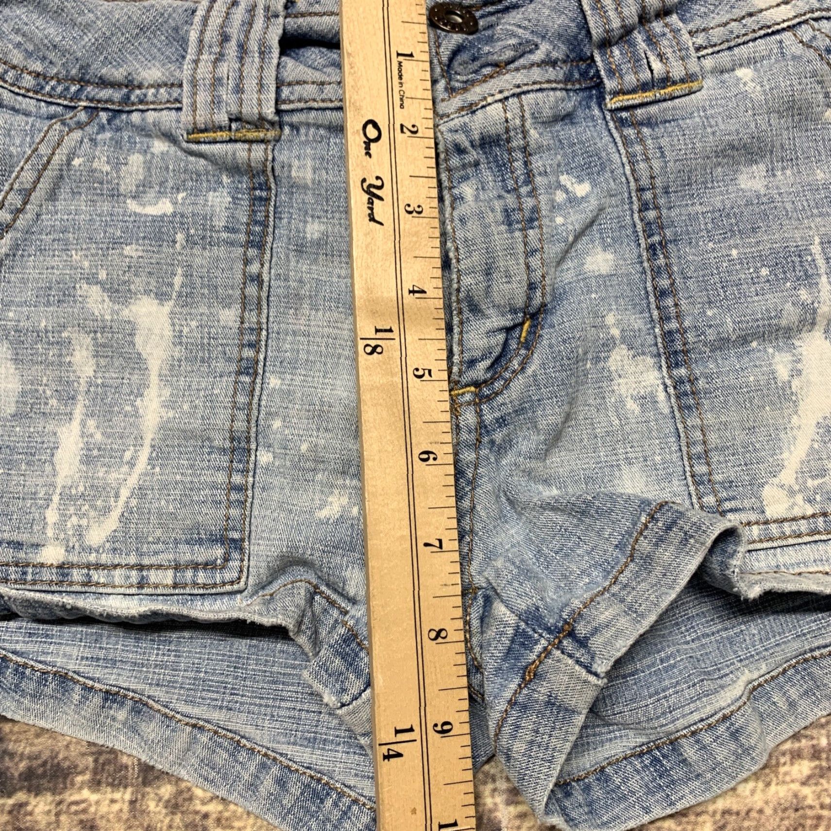 Vintage Womens Bongo Shorts Denim Distressed Flat Front 28 in Waist Size 5 Stretch Let Me Benediction? Size 28" / US 6 / IT 42 - 7 Thumbnail
