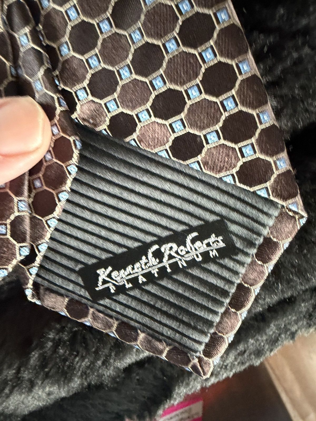 Other NWT Kenneth Roberts Platinum Edition Geometric Silk Tie Size ONE SIZE - 4 Thumbnail