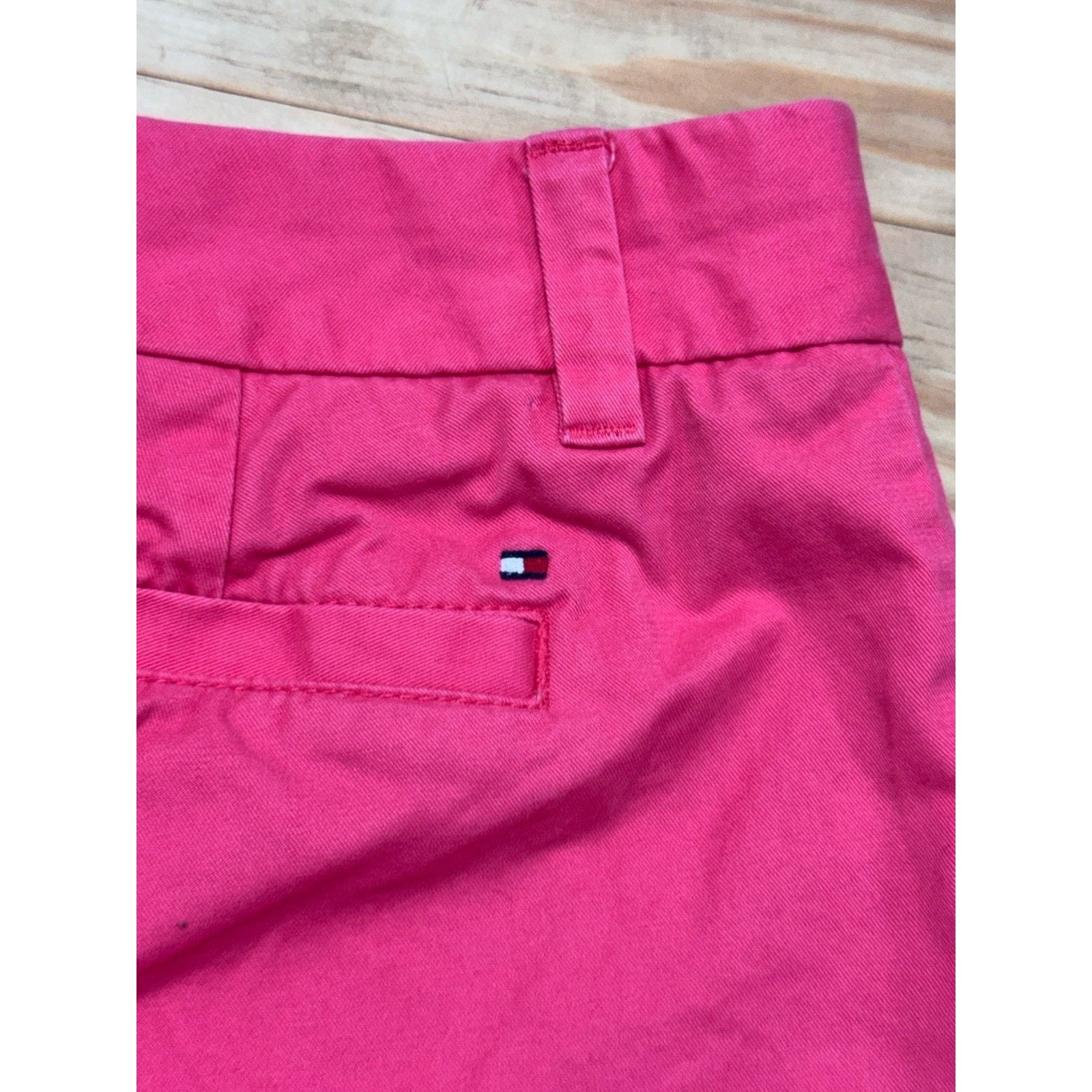 Tommy Hilfiger Tommy Hilfiger Hot Pink Walking Shorts Pockets Womens Sz 2 Size 26" / US 2 / IT 38 - 3 Thumbnail