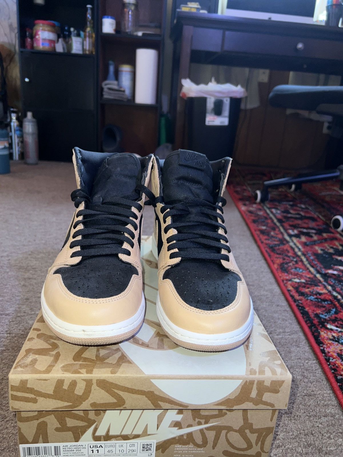 Jordan Brand × Nike Air Jordan 1 Retro High OG Size US 11 / EU 44 - 3 Thumbnail
