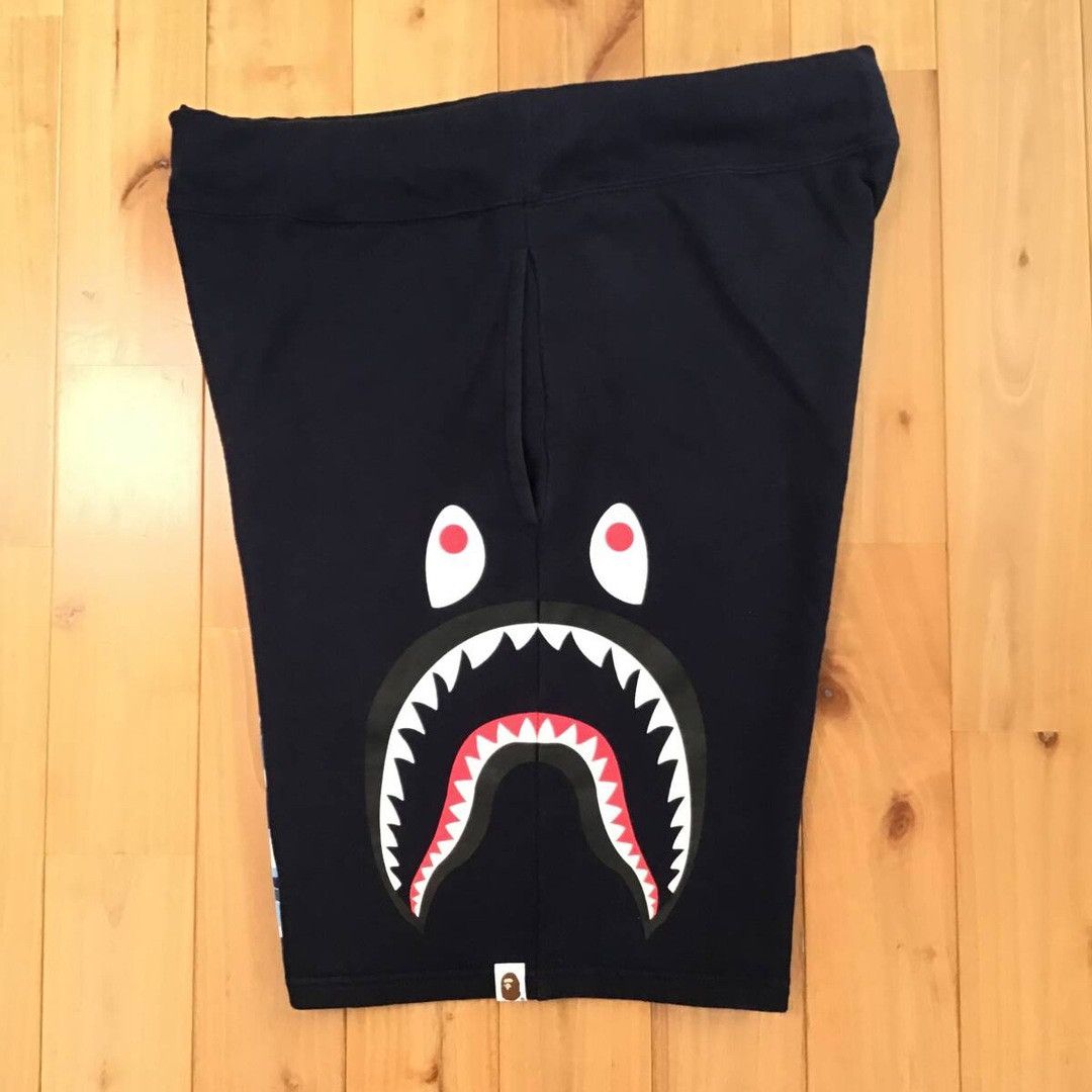 Bape BAPE Side Shark sweat shorts navy x ABC camo blue ★size XL Size US 36 / EU 52 - 4 Thumbnail