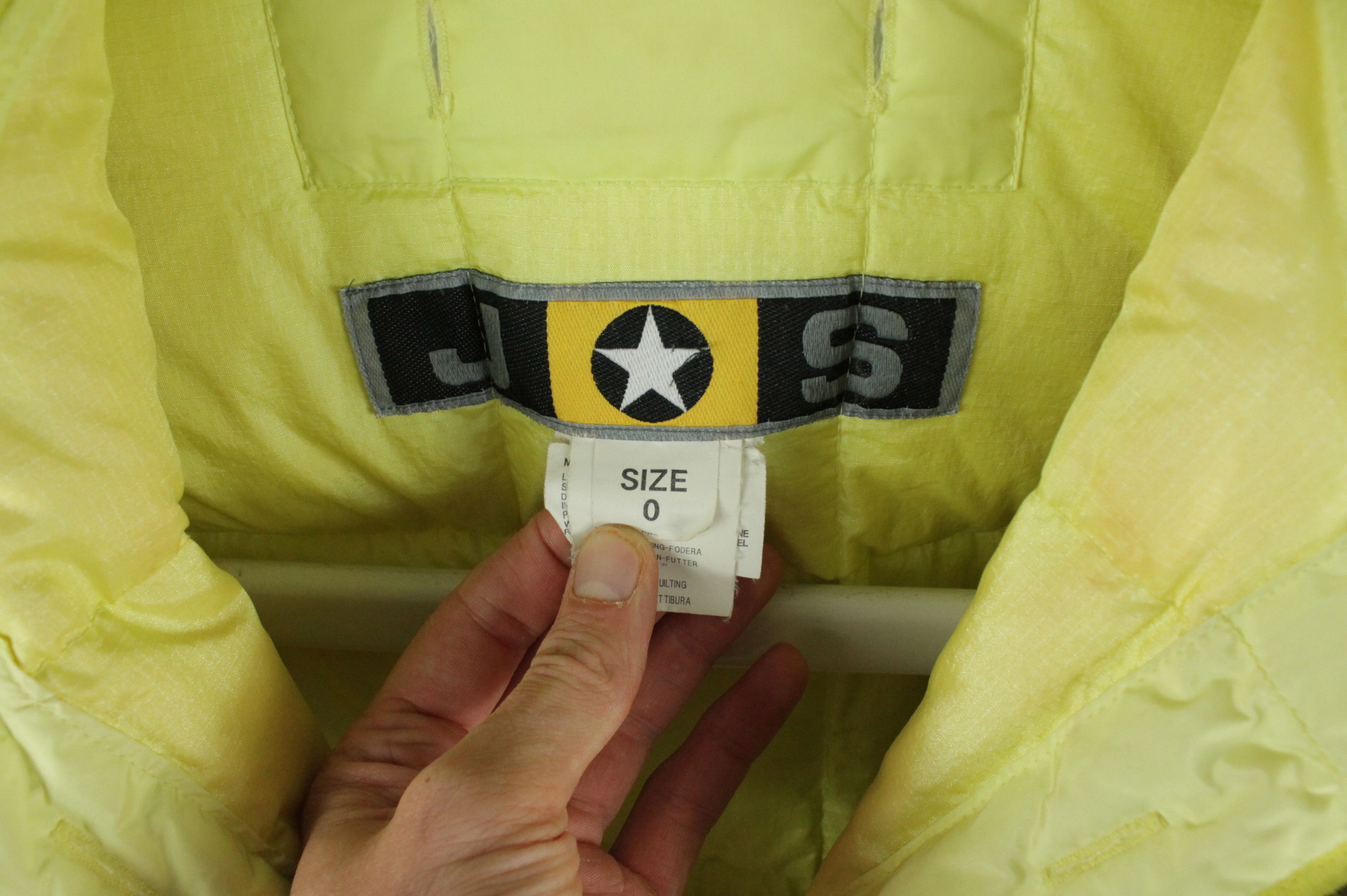 JET SET JET SET Ski-Division Waterproof Nylon Puffer Jacket Men's Size US S / EU 44-46 / 1 - 4 Thumbnail