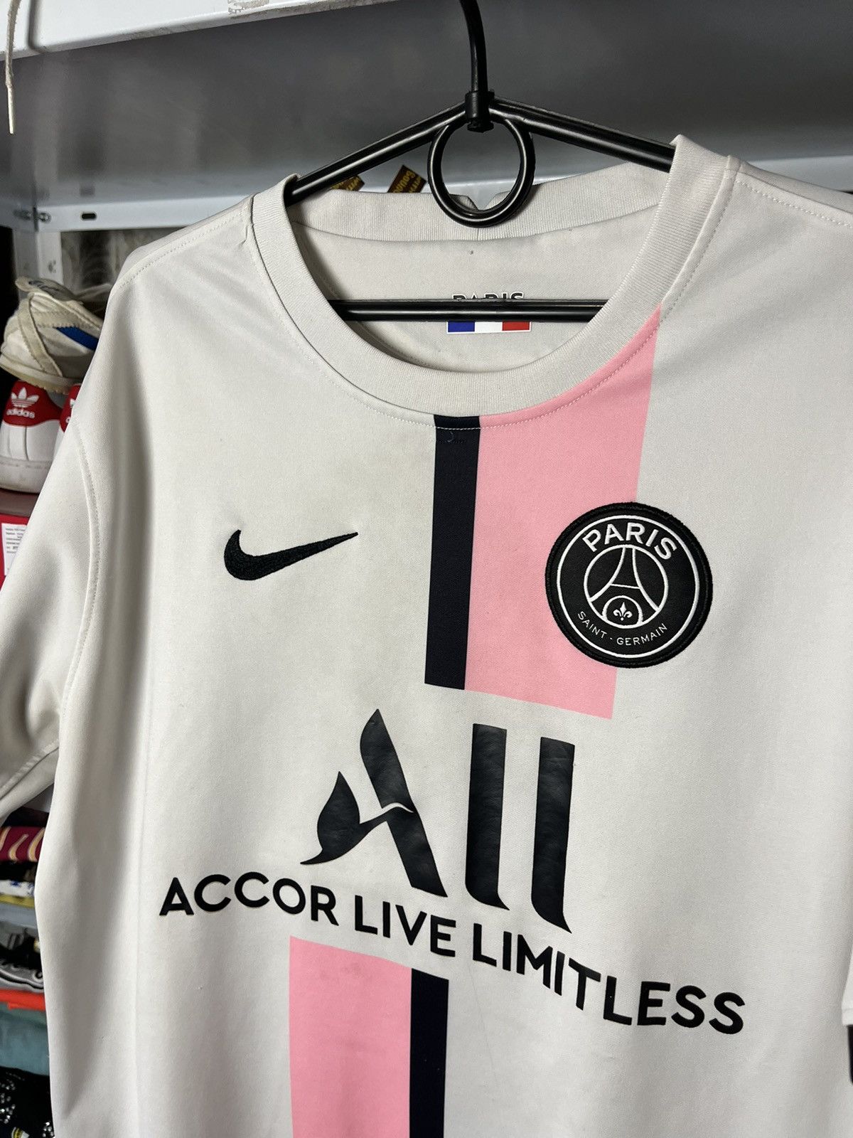 Vintage Nike PSG Paris Saint Germain Kit Jersey 2021-2022 Shirt Away Size US L / EU 52-54 / 3 - 7 Thumbnail