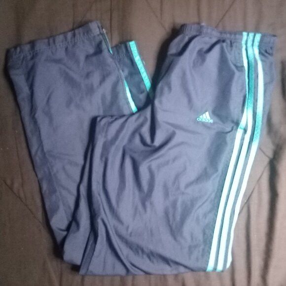 Adidas Vintage Adidas 3 Stripe Mesh Lined Wind Pants Joggers Size US 32 / EU 48 - 1 Thumbnail