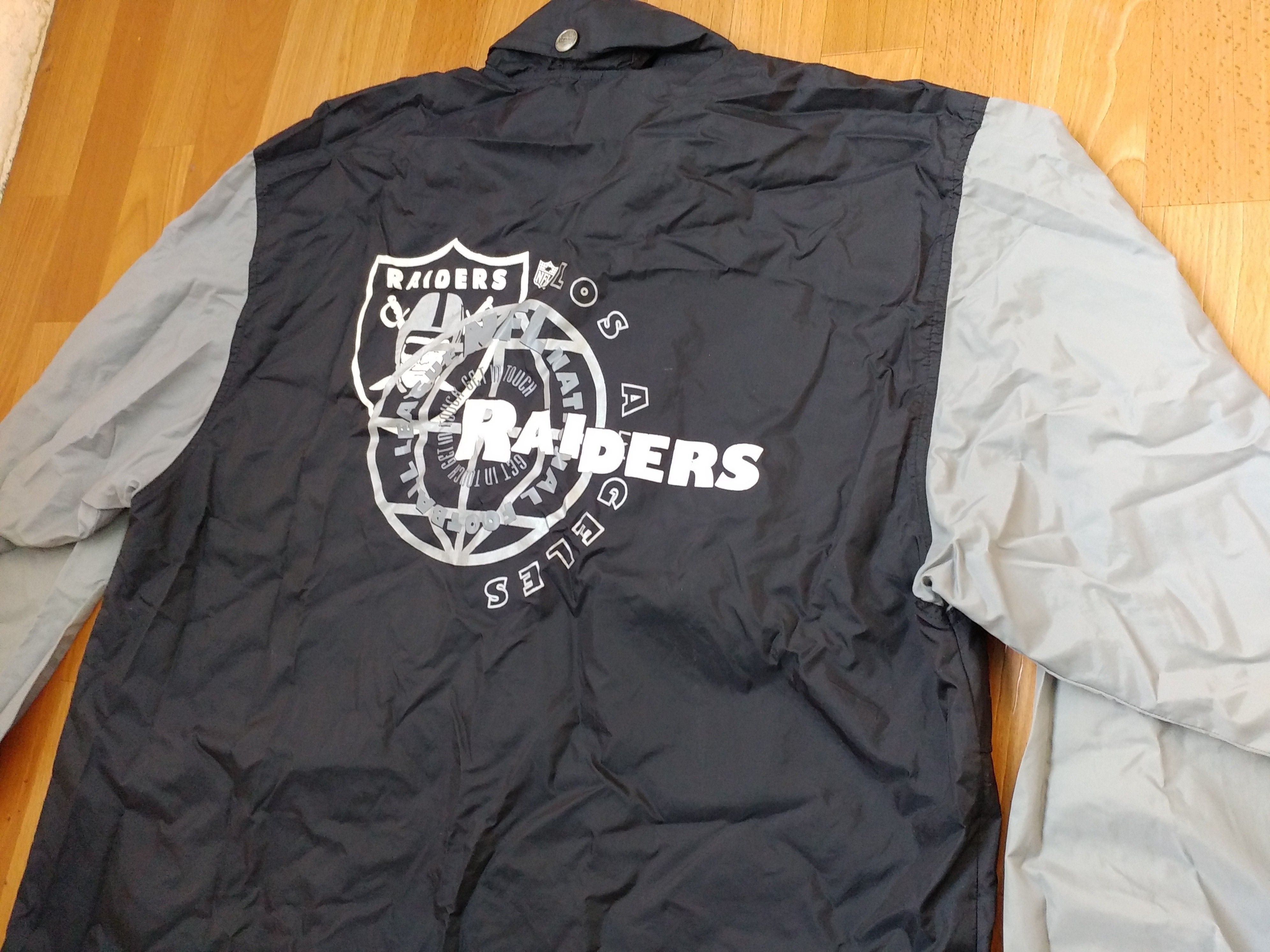NFL Los Angeles Raiders jacket Campri Teamline Oakland vintage L Size US L / EU 52-54 / 3 - 6 Thumbnail