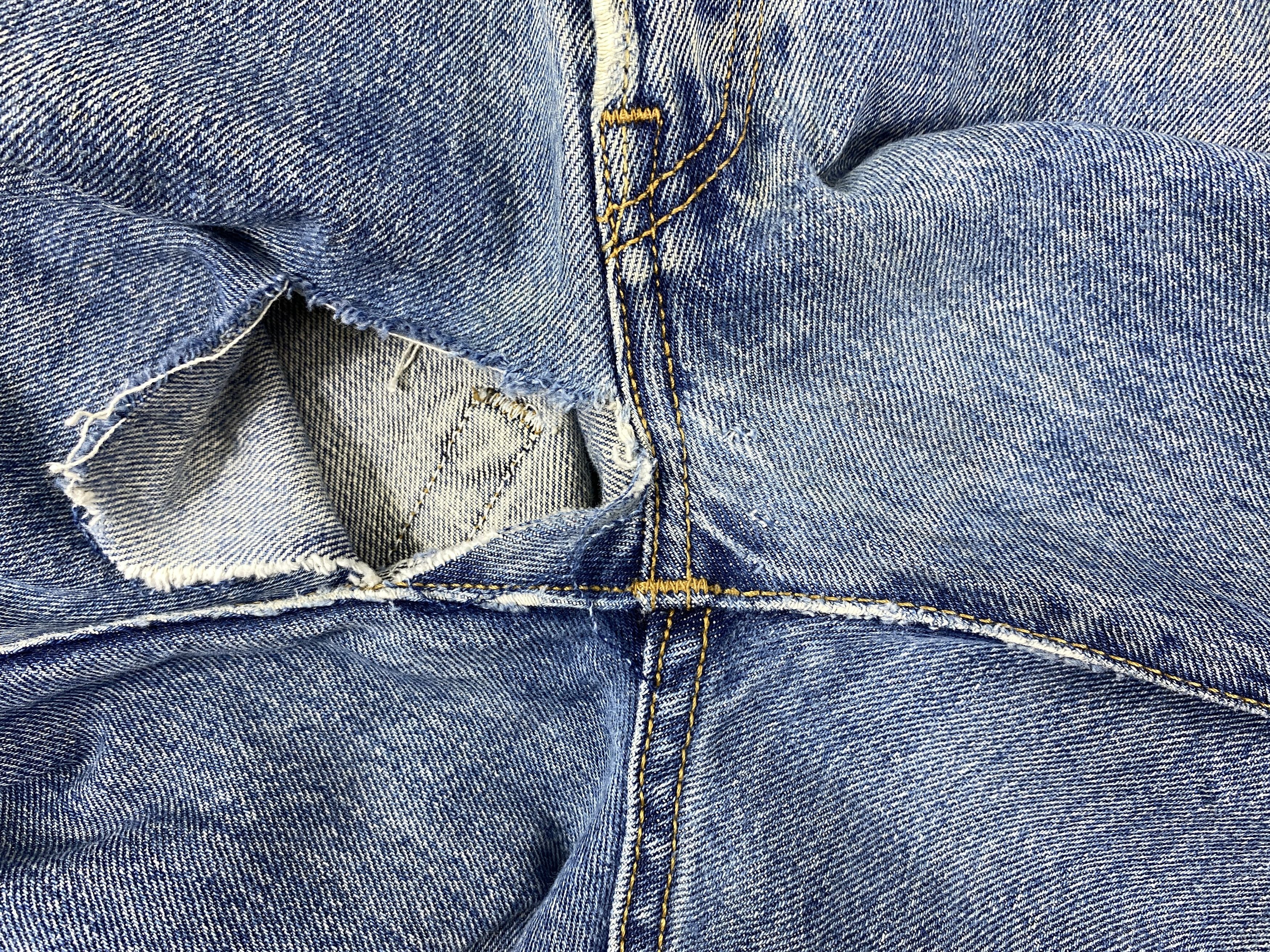 Levi's Earth Tone Vintage Levi's 501 Jeans 37x29.5 Denim -JN1678 Size US 37 - 7 Thumbnail