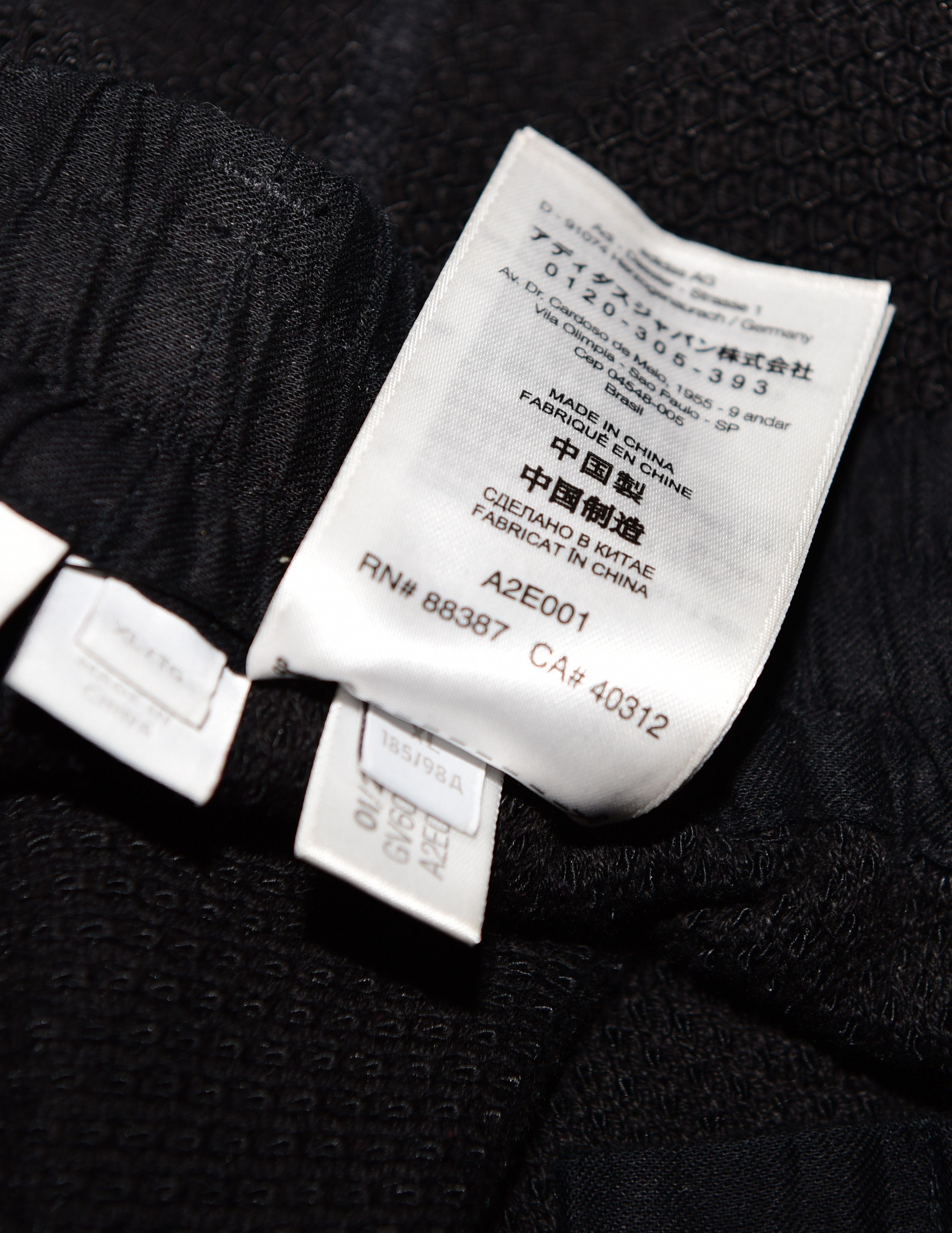Y-3 Y-3 Woven Knit Tech Shorts Size US 40 / EU 56 - 5 Thumbnail