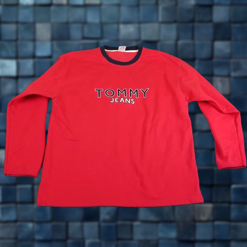 Tommy Hilfiger VINTAGE Tommy Hilfiger Jeans Sweatshirt Men L Crew Neck Logo Red 90s Mens Size US L / EU 52-54 / 3 - 1 Thumbnail