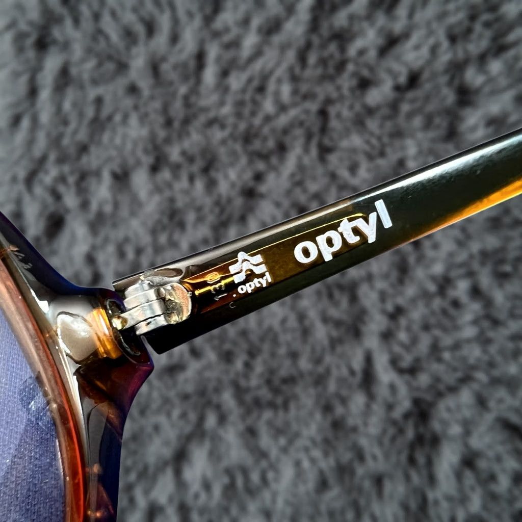 Frame 80s Vintage Sunglasses Optyl Brown Frame Austria Stick-on Magnifiers Size ONE SIZE - 1 Thumbnail