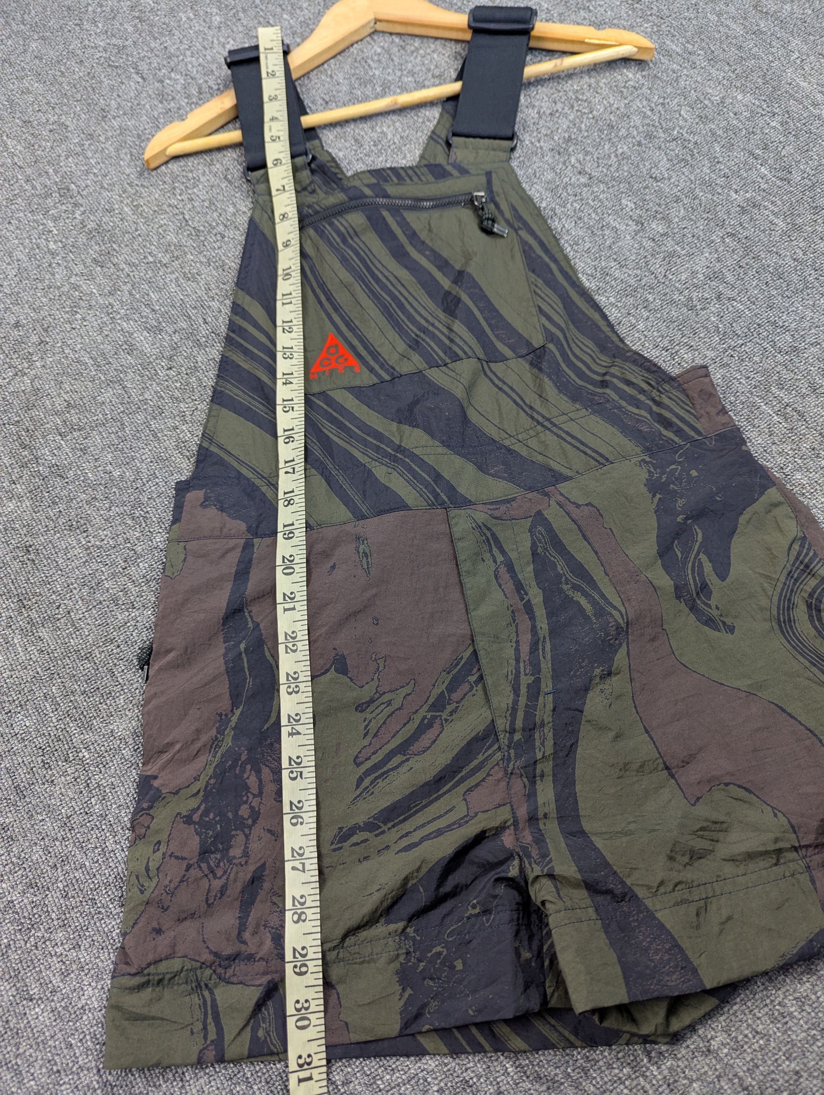 Nike ACG Women's Nike ACG Mount Fuji Overall Short Size S Size 30" / US 8 / IT 44 - 15 Thumbnail