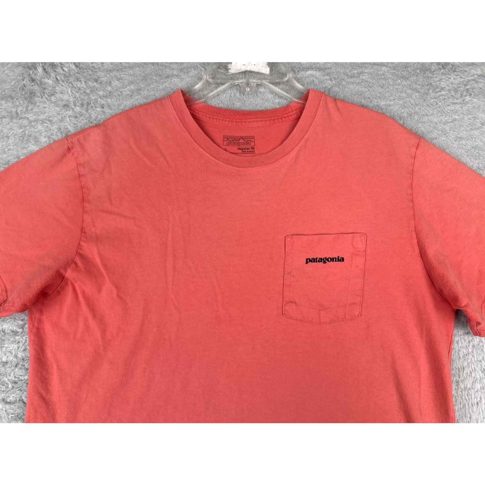 Patagonia Patagonia Shirt Men L Pink Short Sleeve Crew Neck 100% Cotton Hike Logo All Seasons Breathable Size US L / EU 52-54 / 3 - 4 Thumbnail
