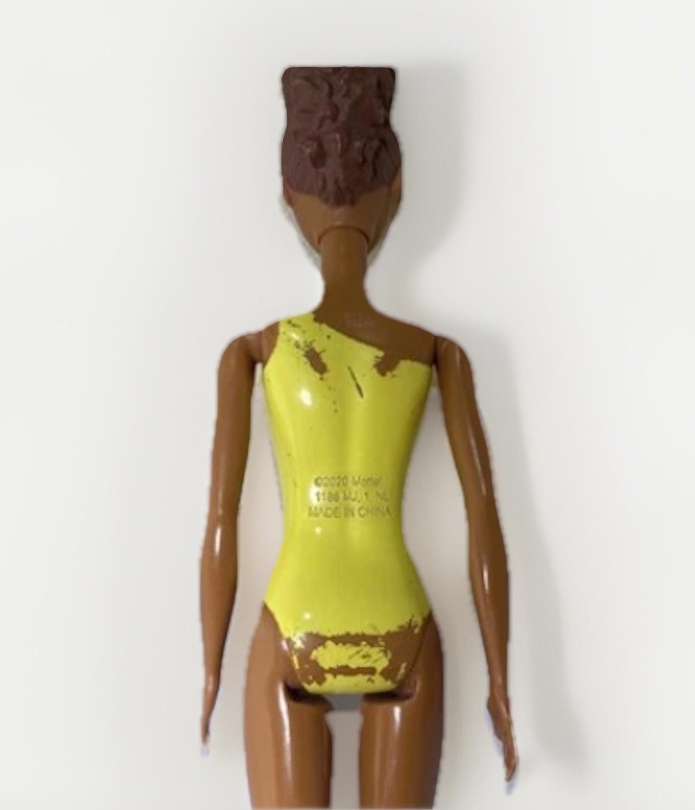 Designer BARBIE Color Reveal Pizzazz Face Brown Hair Yellow Swimsuit Size ONE SIZE - 6 Thumbnail