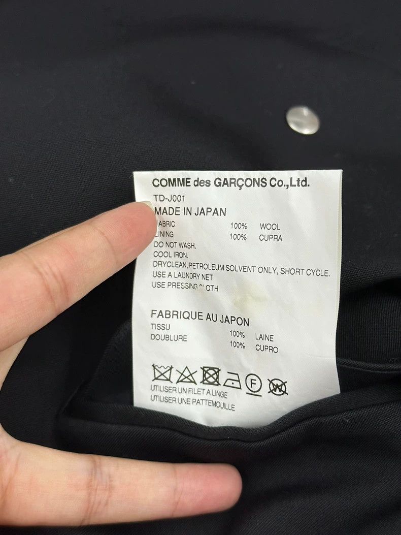 Comme des Garcons Comme Des Garcons Fake two-piece suit jacket in black Size M / US 6-8 / IT 42-44 - 7 Thumbnail